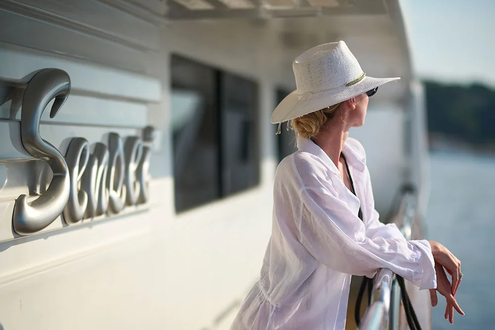 Luxury yacht at anchor in Golfe-Juan