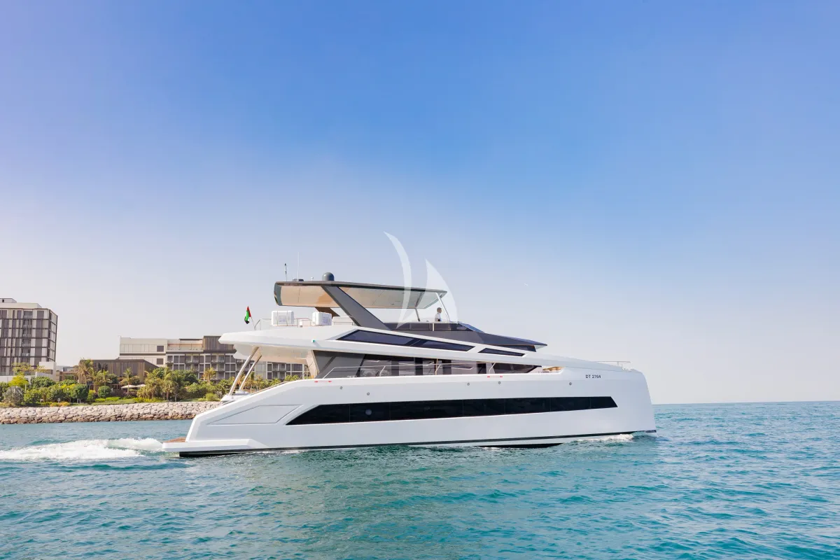 Infinity yacht photo