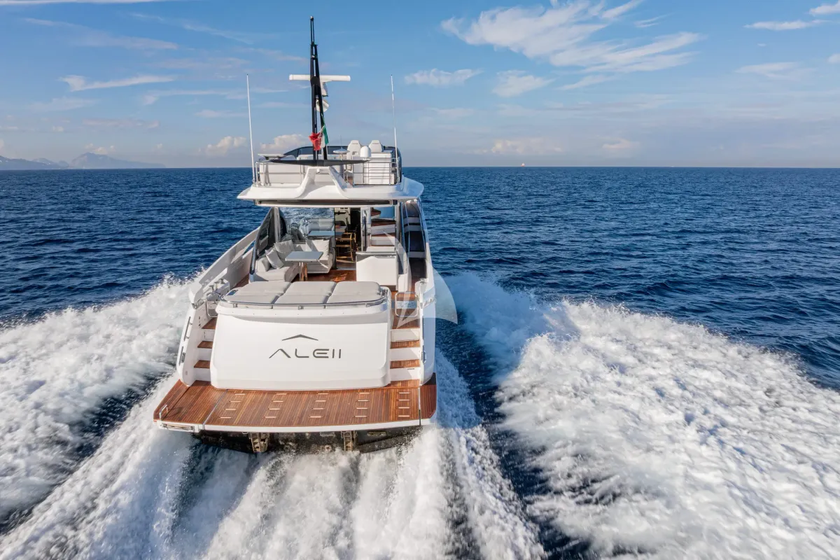 ALE II yacht photo