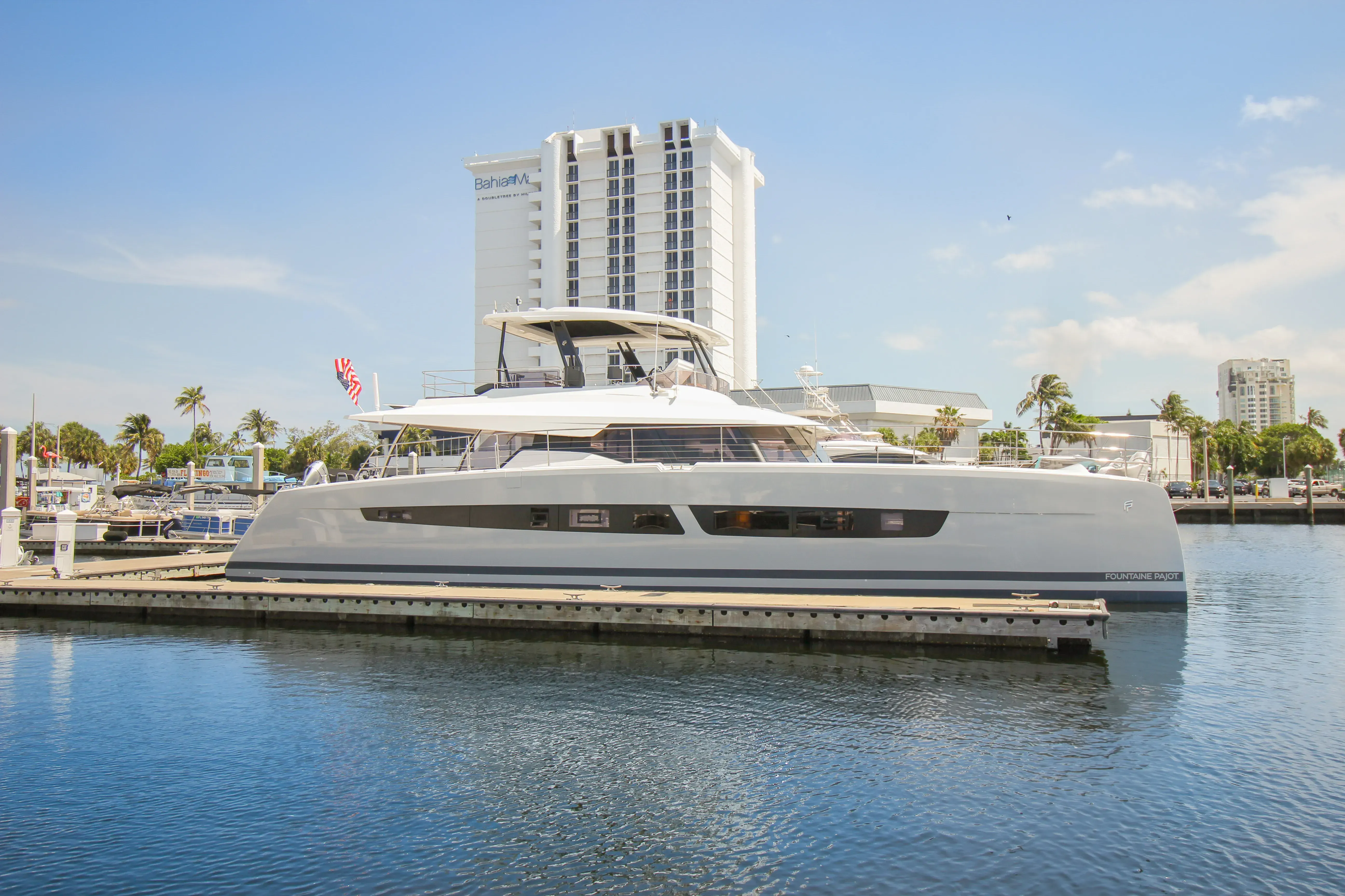 Princess Mila yacht photo