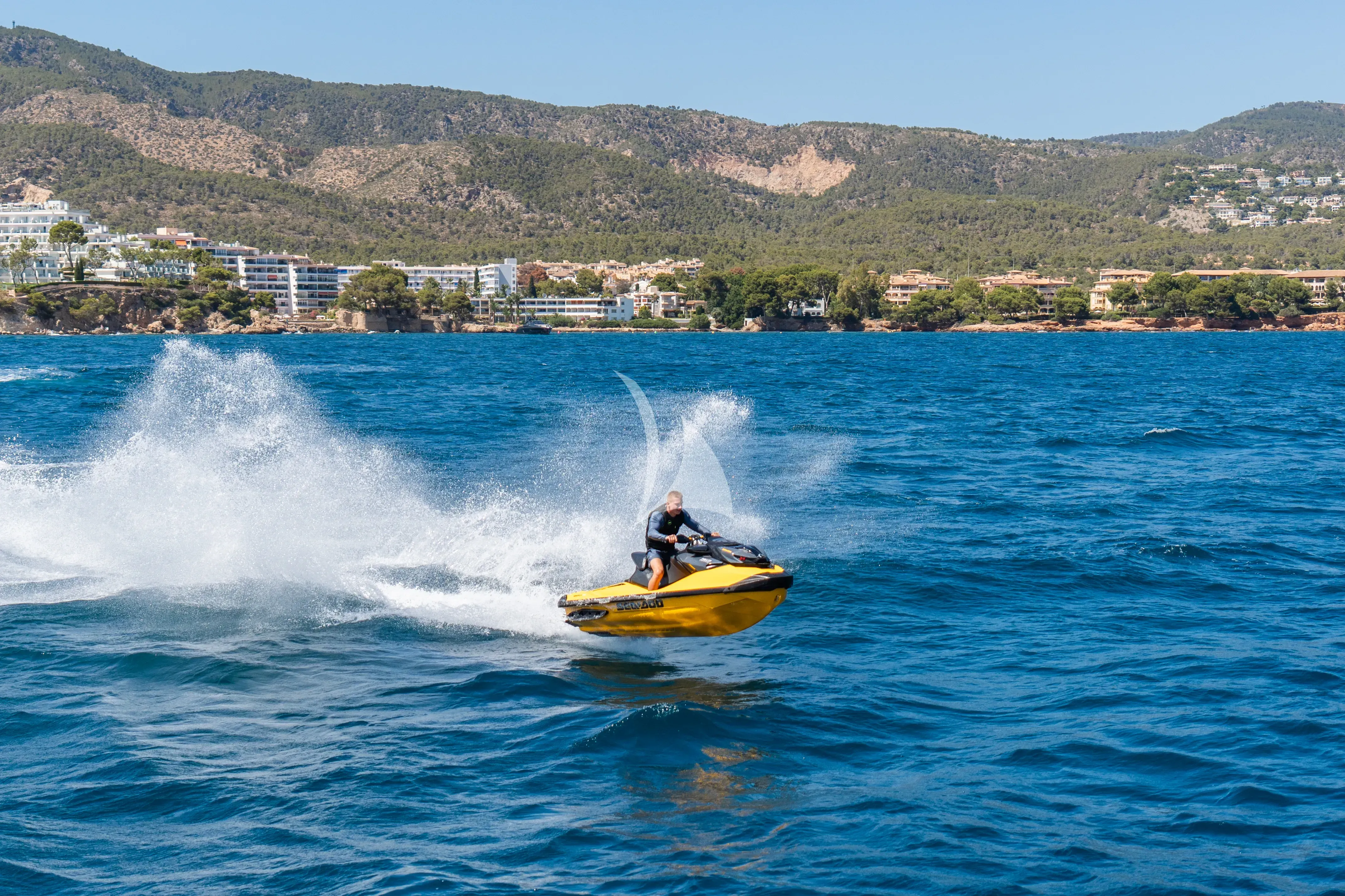 Titian Pearl - lifestyle 8