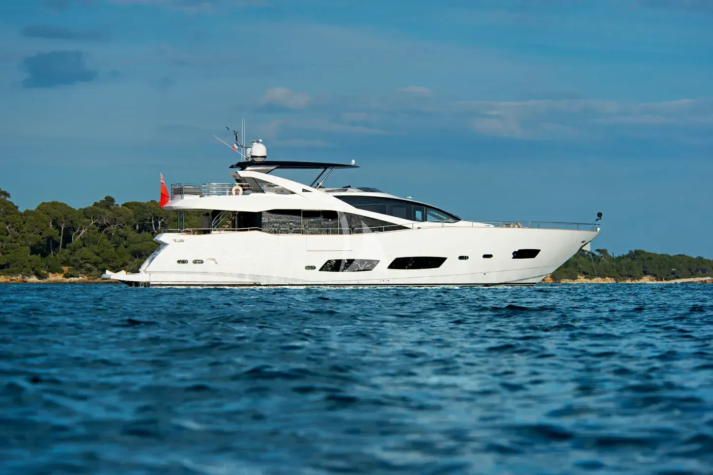 OASIS yacht photo