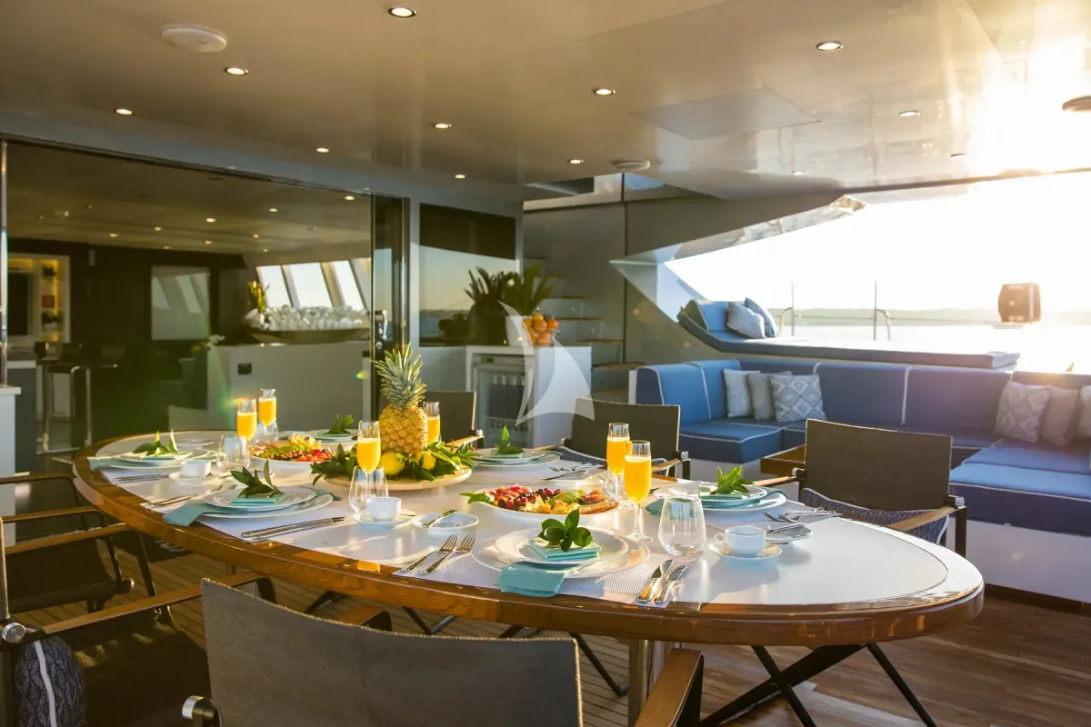 CARTOUCHE yacht photo