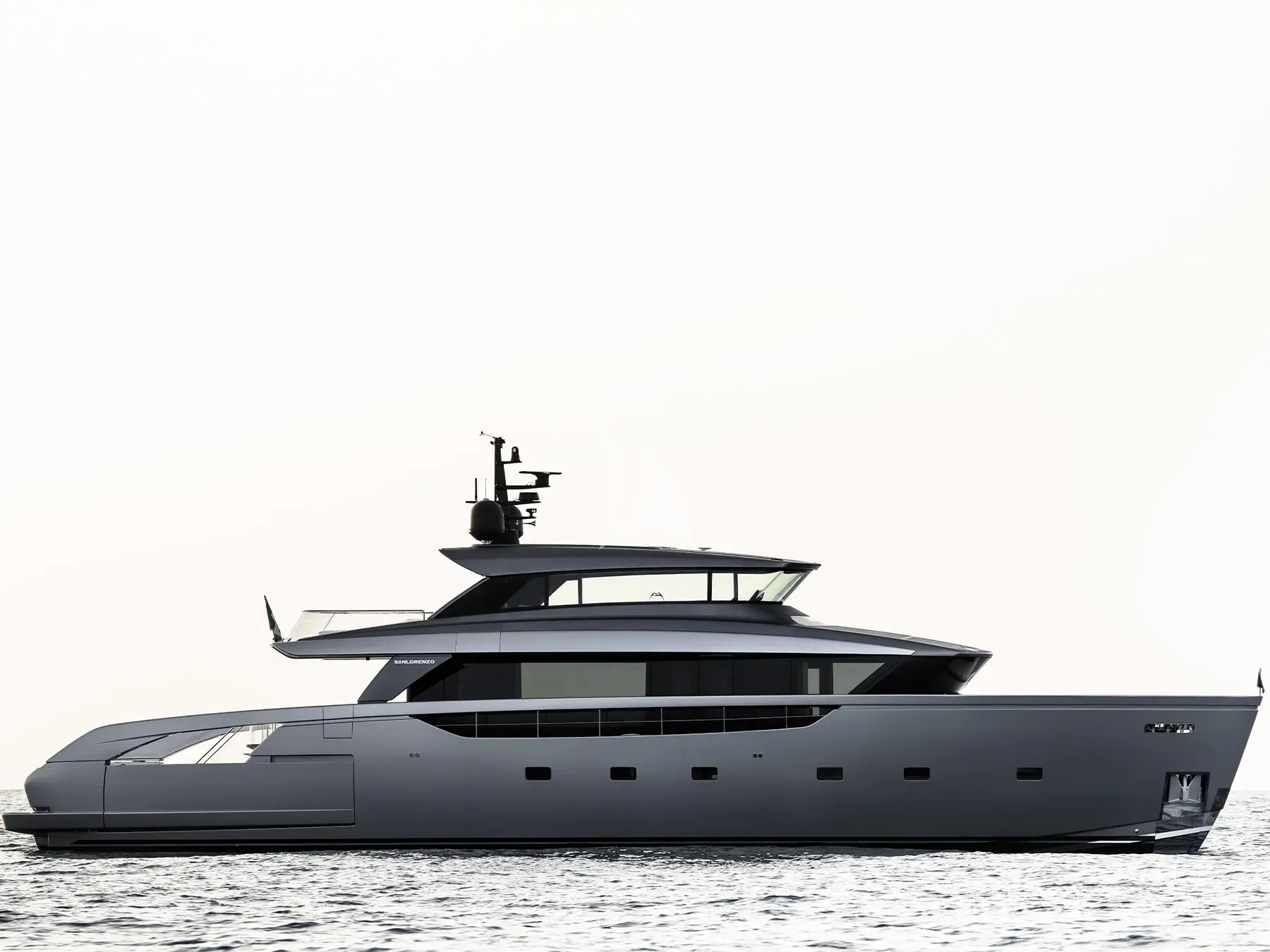 OBSIDIAN yacht photo