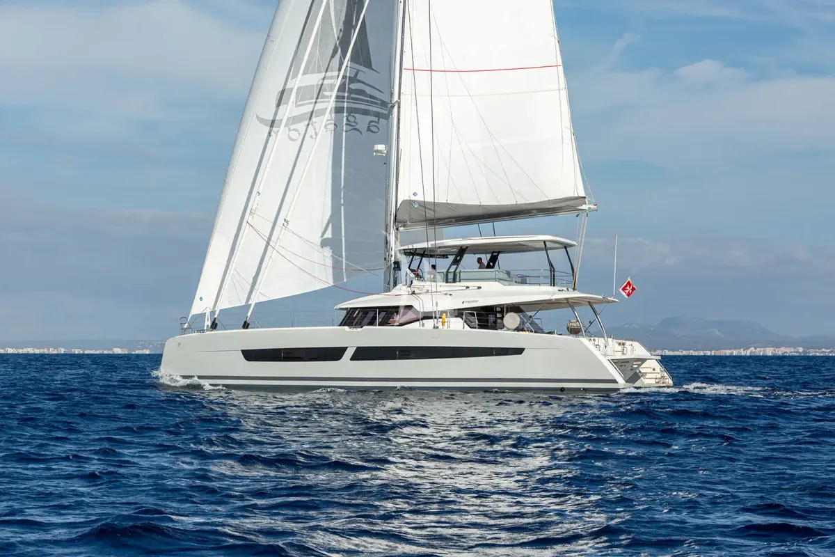 VAGATOR yacht photo