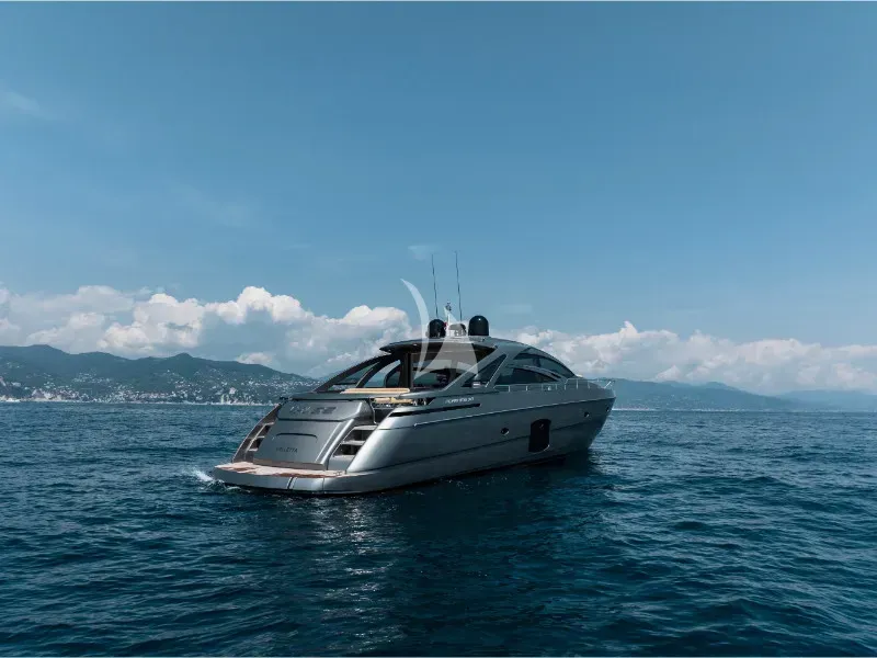 VELES yacht photo