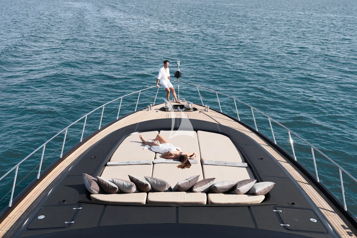 NEOPRENE yacht photo
