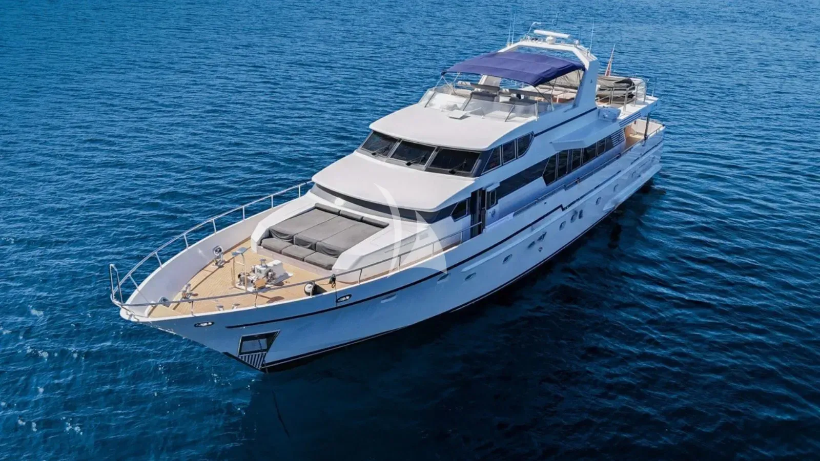CAMENA II luxury yacht