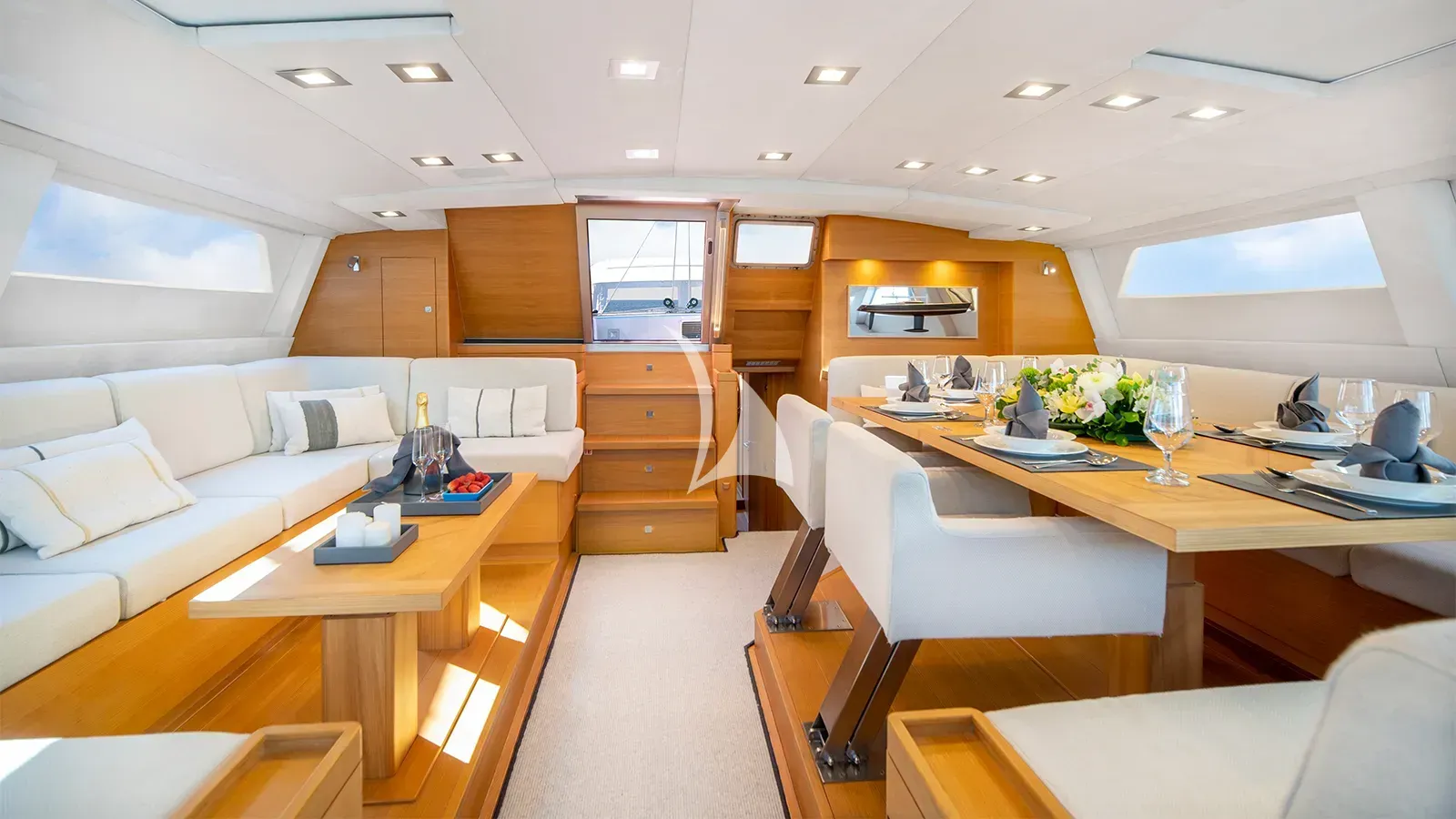 Black Lion - interior 4