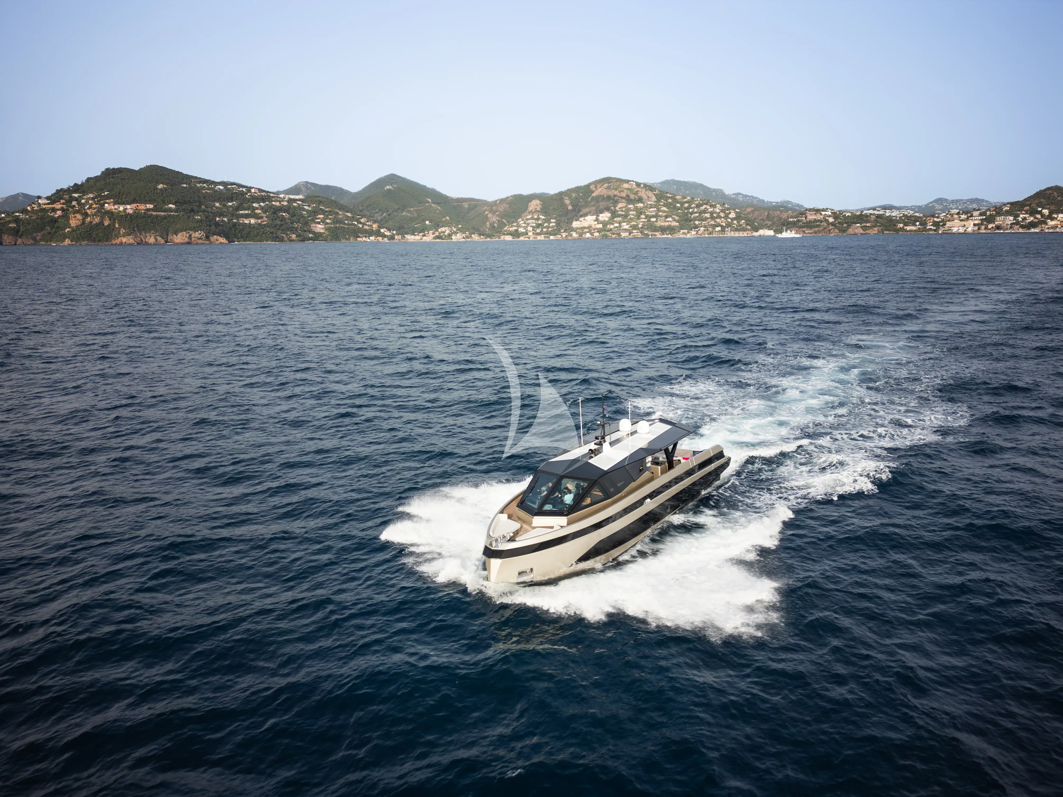 Moonraker 3 yacht photo