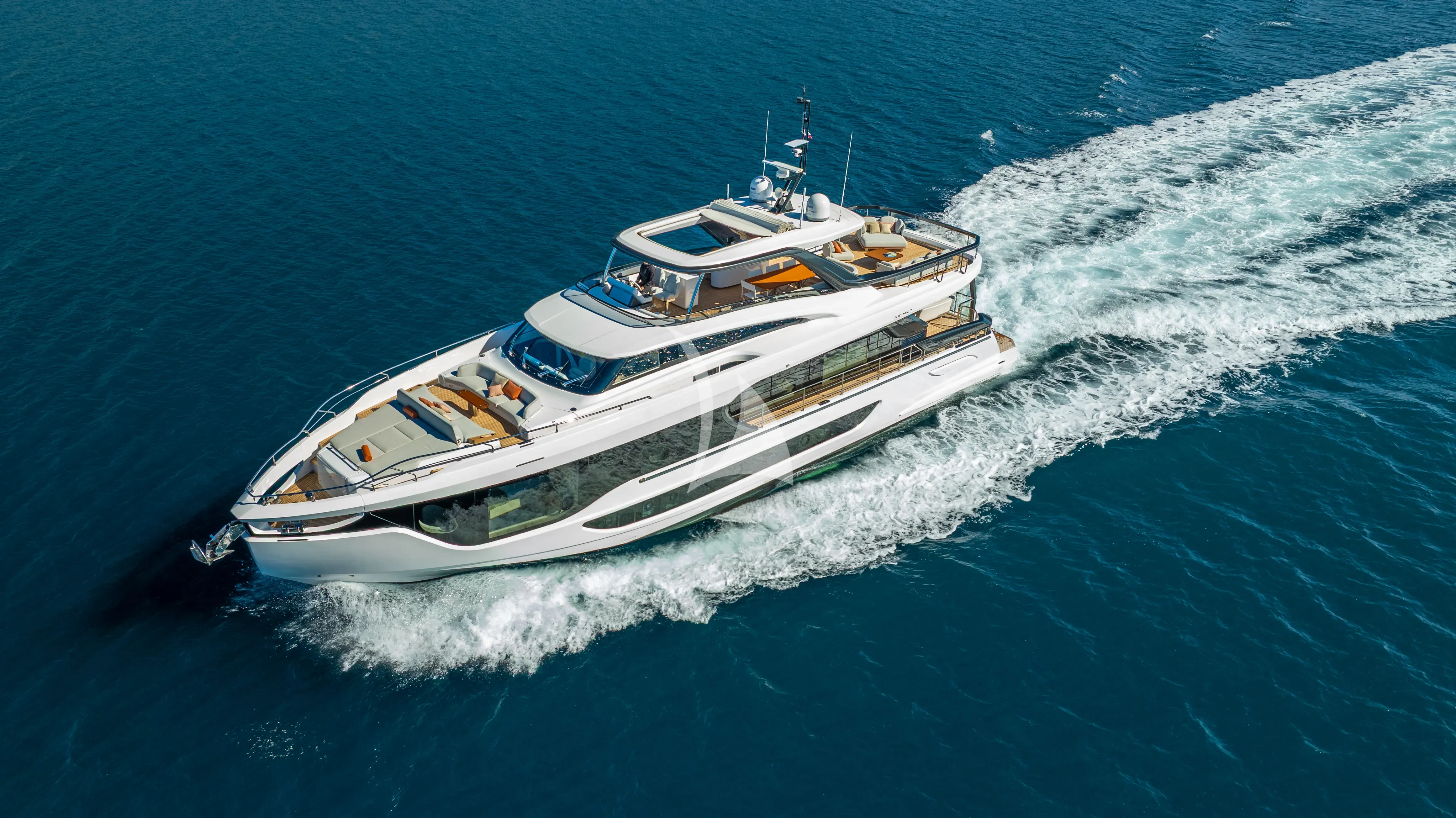 VIVA II yacht photo