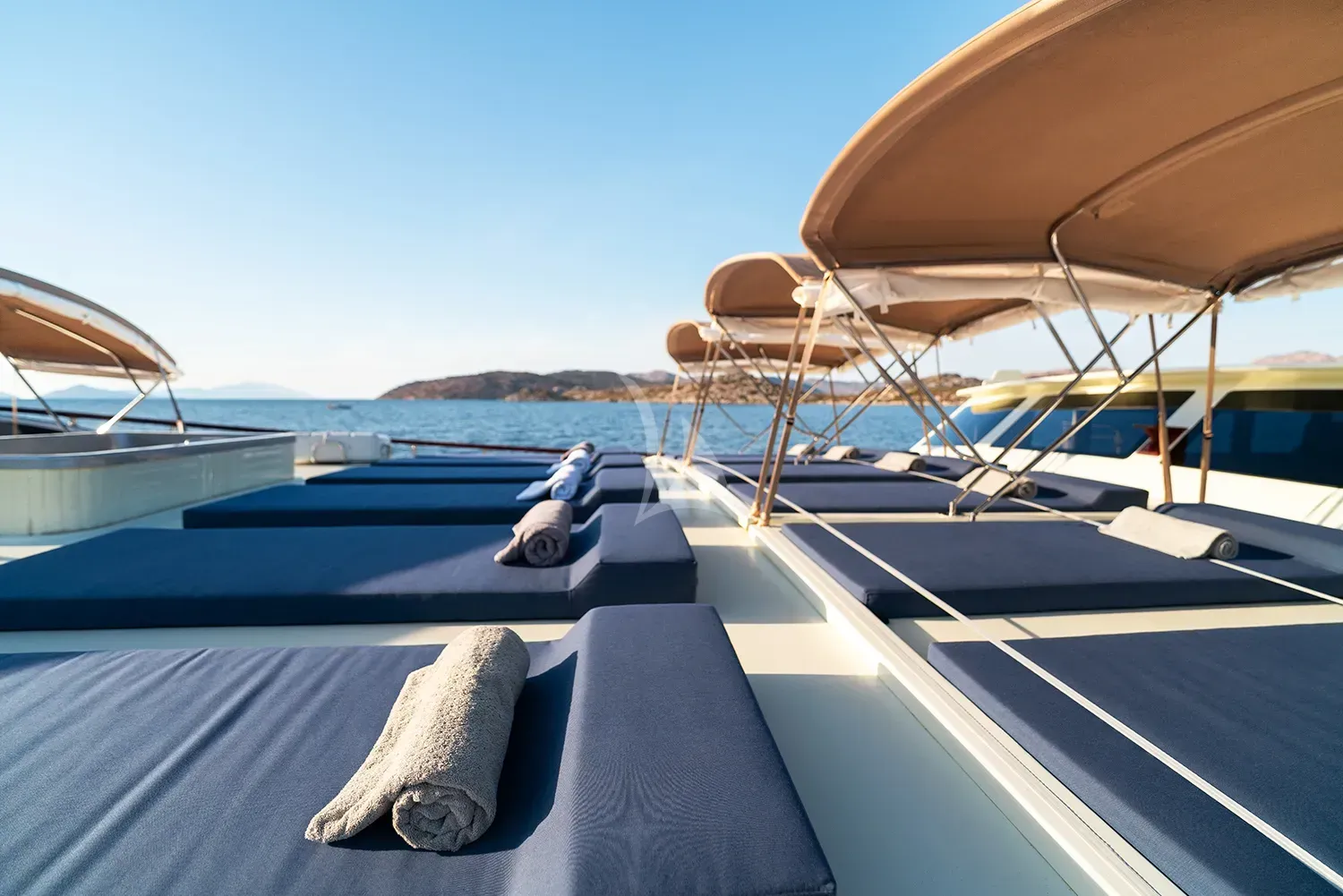 ALWAYS SMILE yacht photo