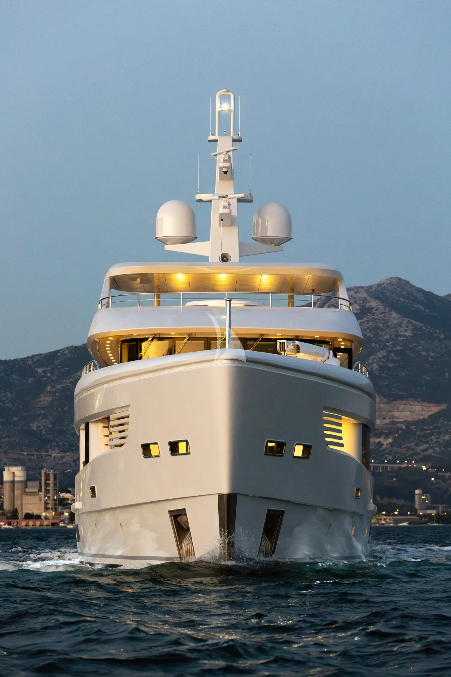 ORIY yacht photo