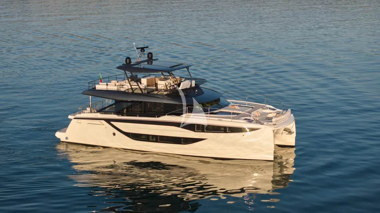M8 EVO luxury yacht