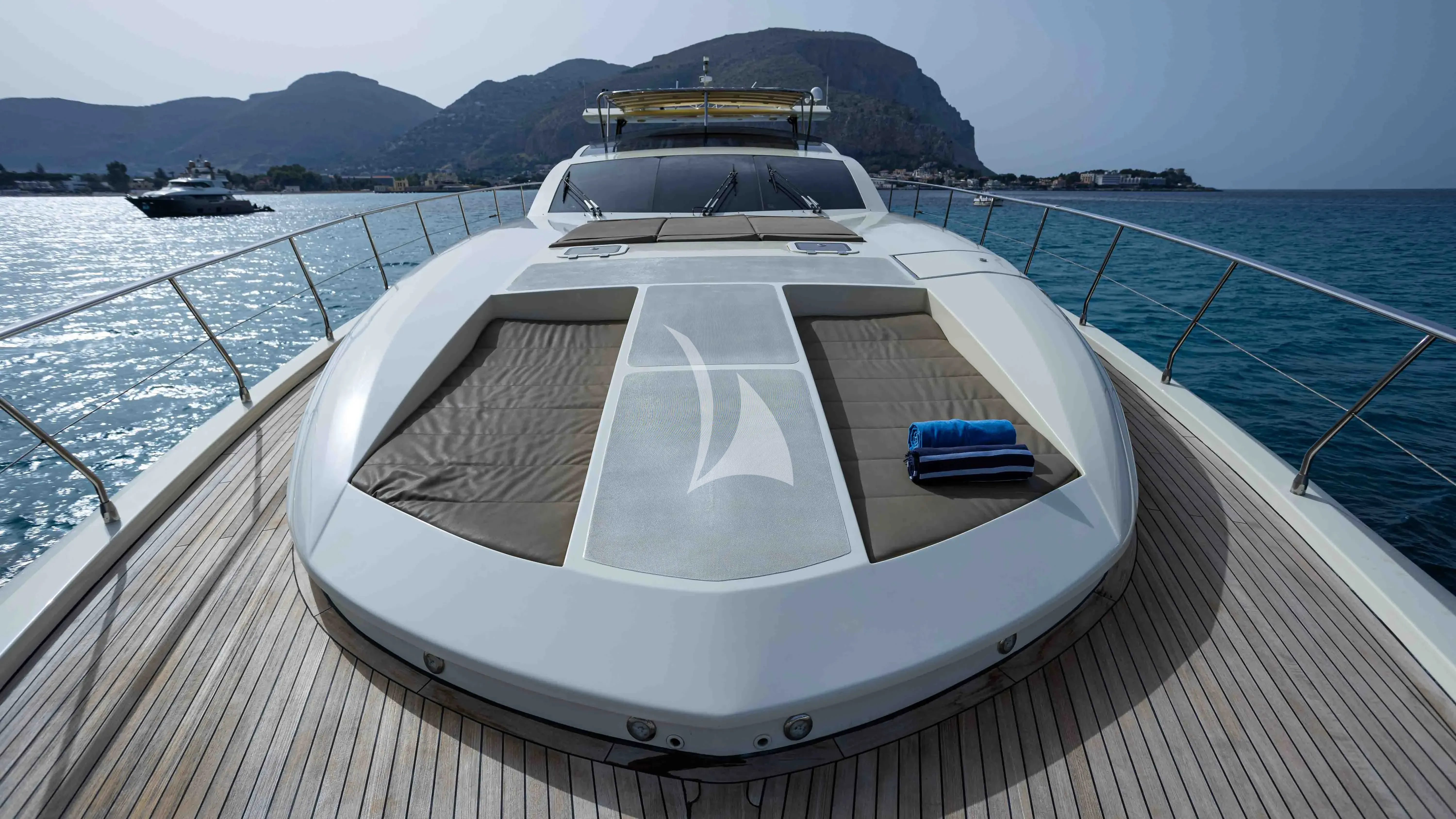 NYLEC yacht photo