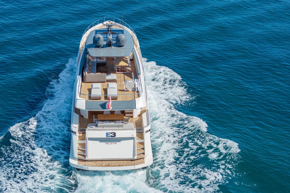 E3 yacht photo