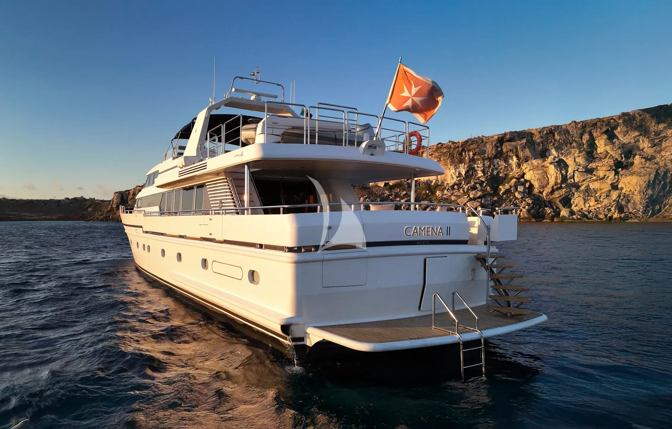 CAMENA II yacht photo