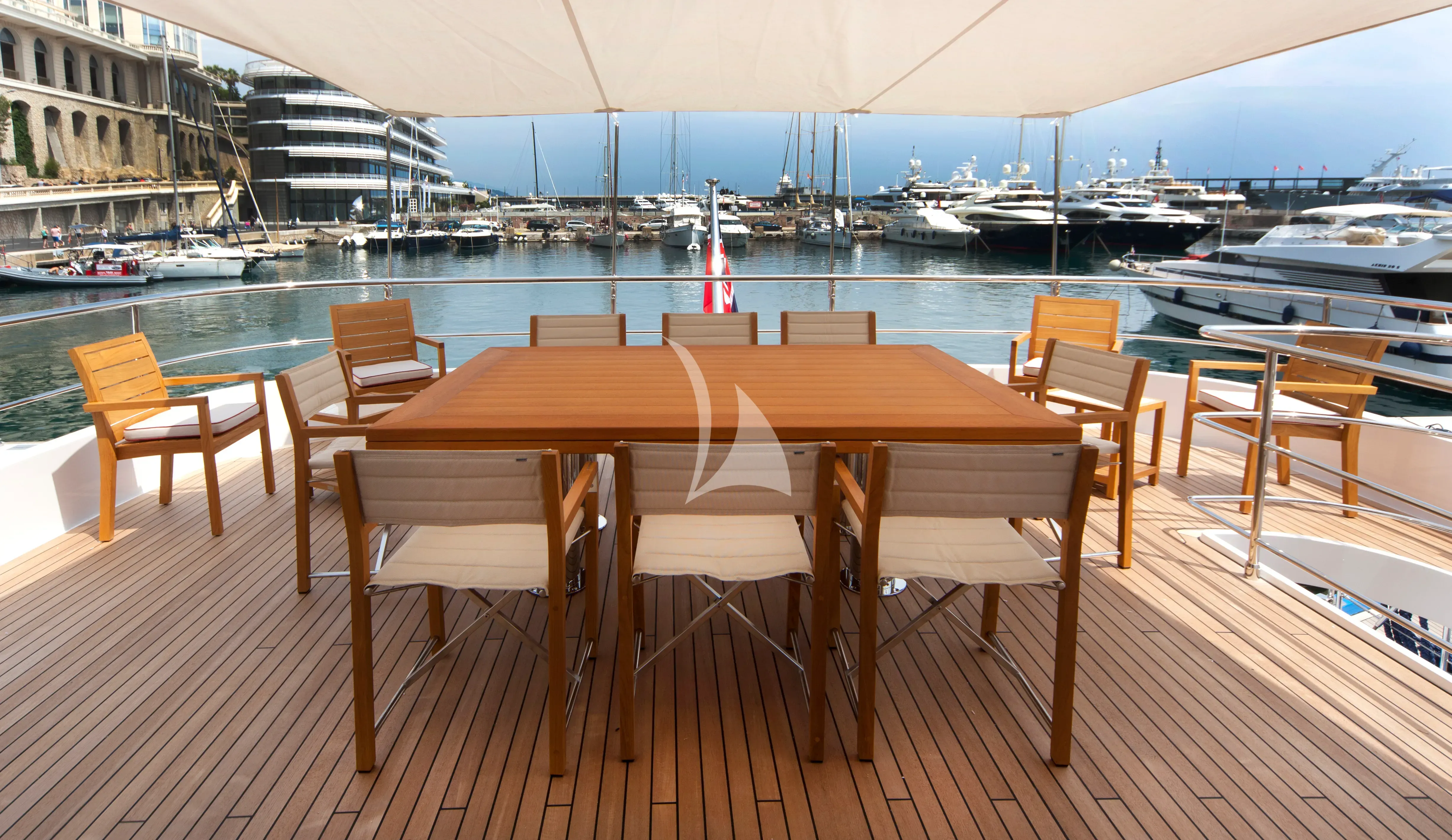 GATSBY yacht photo
