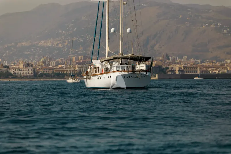 Dvi Marije yacht photo