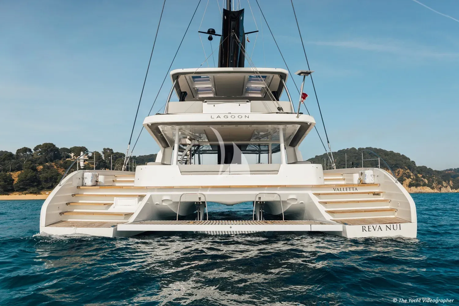 REVA NUI yacht photo