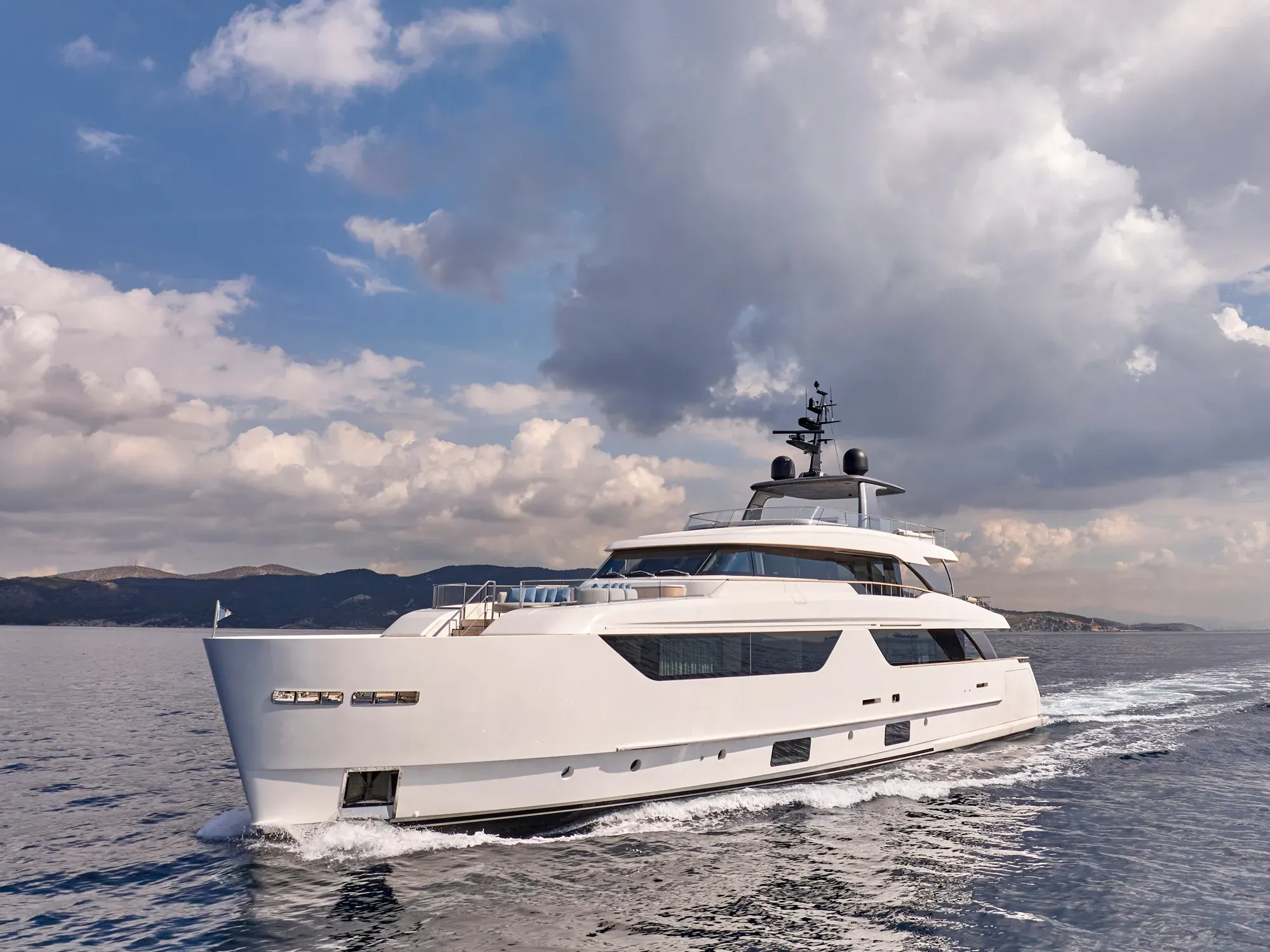 K2 yacht photo