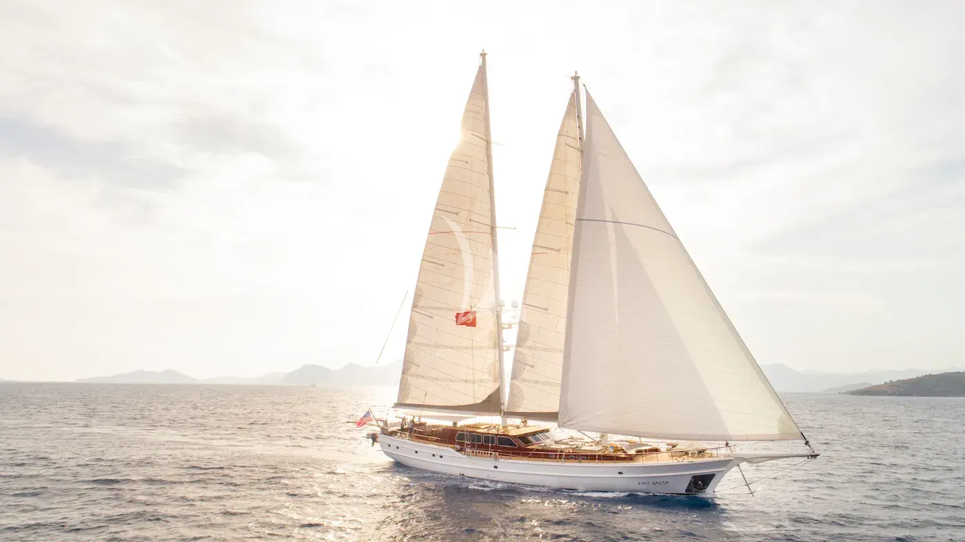 HIC SALTA luxury yacht