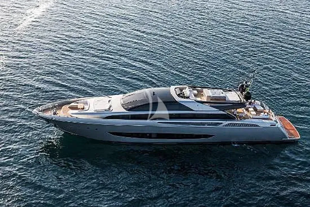 WHATEVER yacht photo