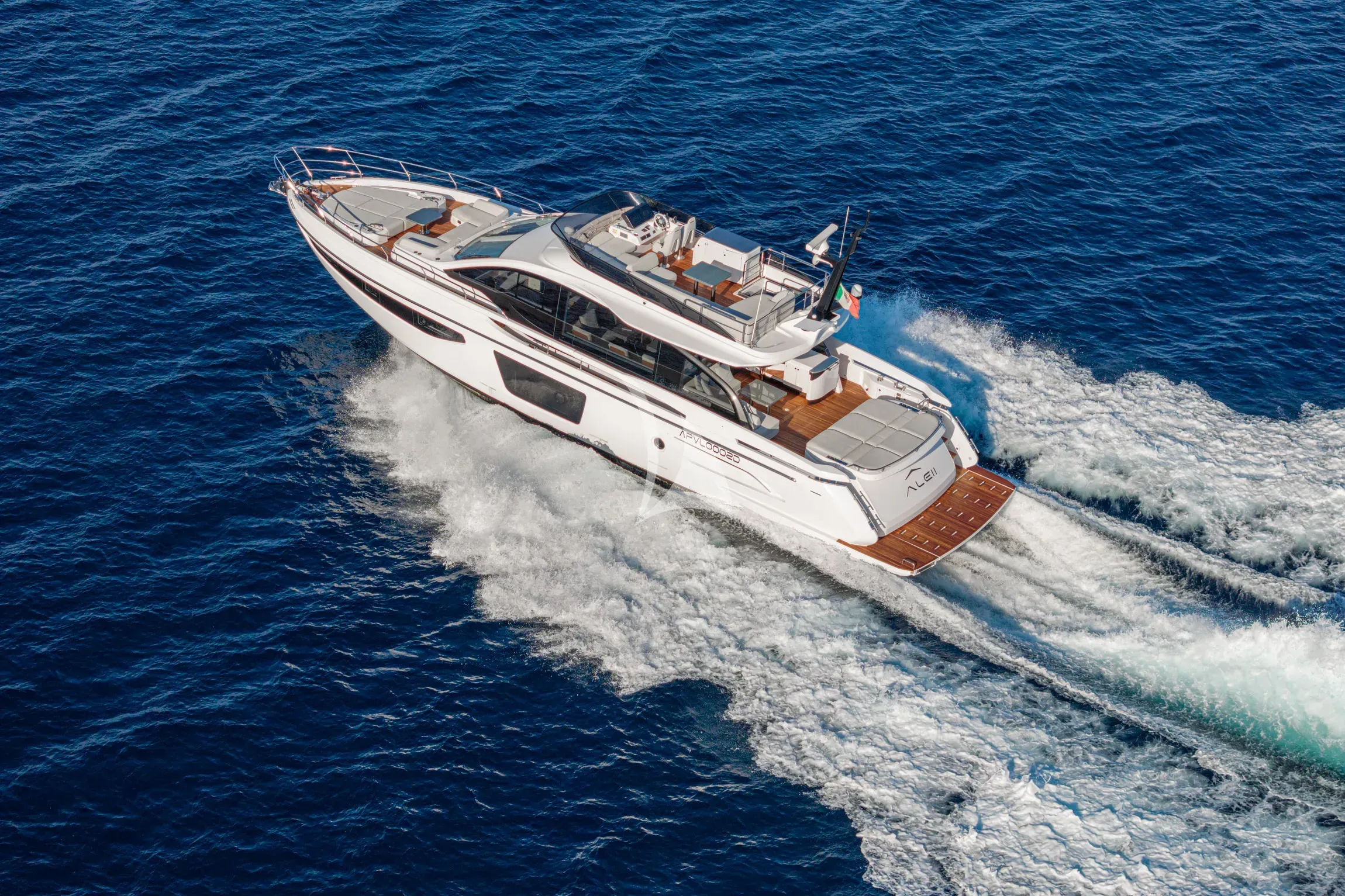 ALE II yacht photo