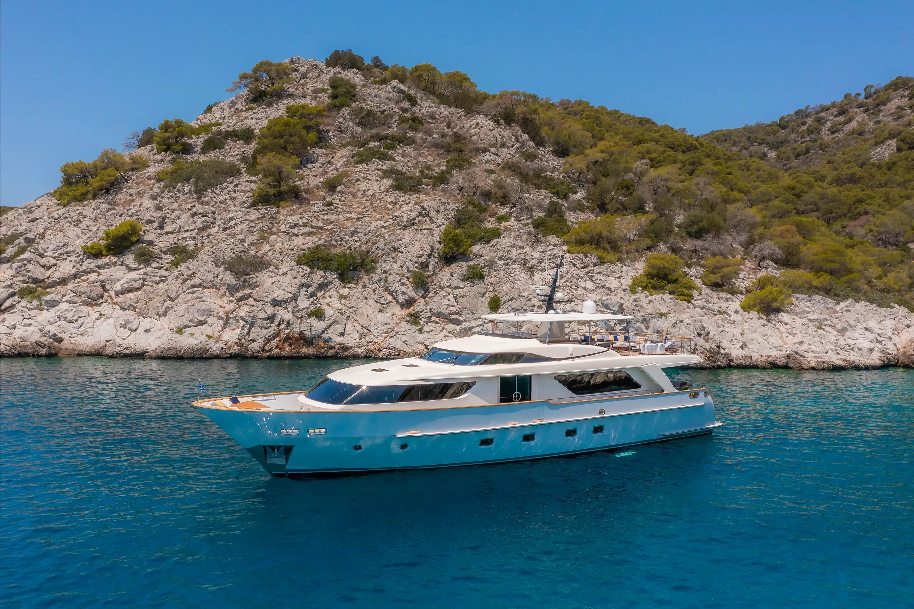 ELYSIUM luxury yacht