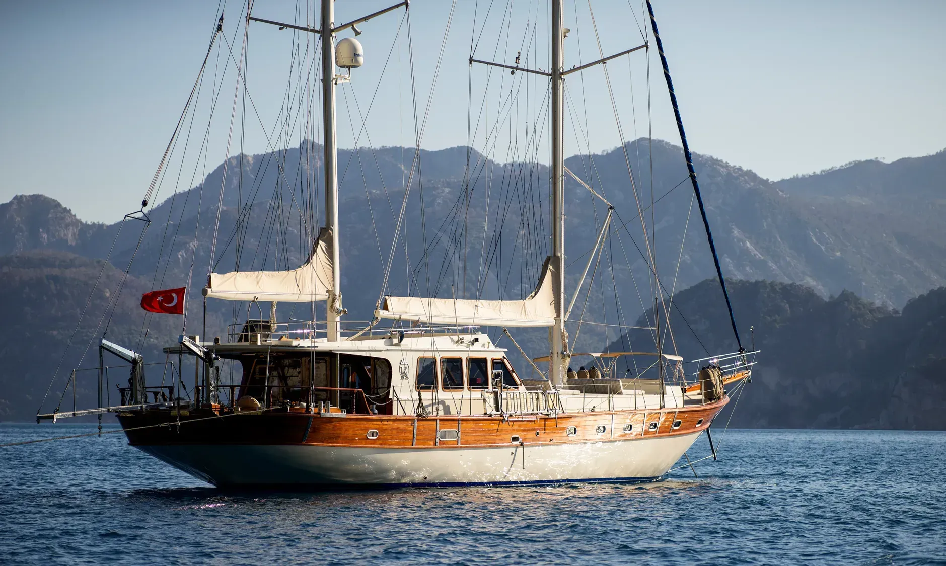 KAFTAN luxury yacht