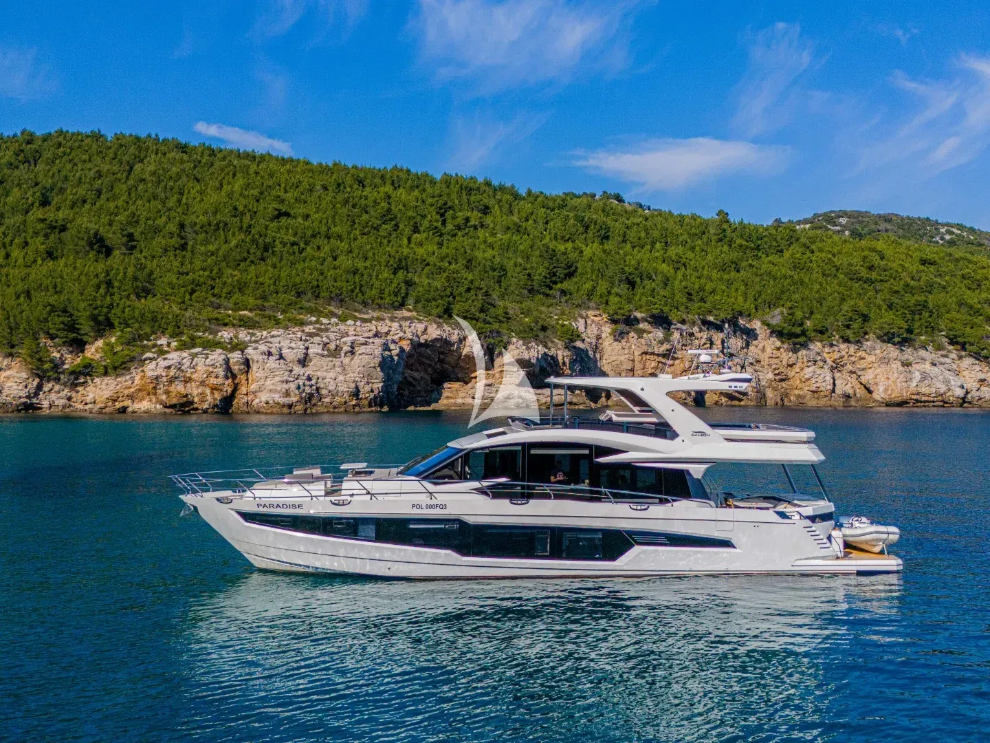 PARADISE yacht photo