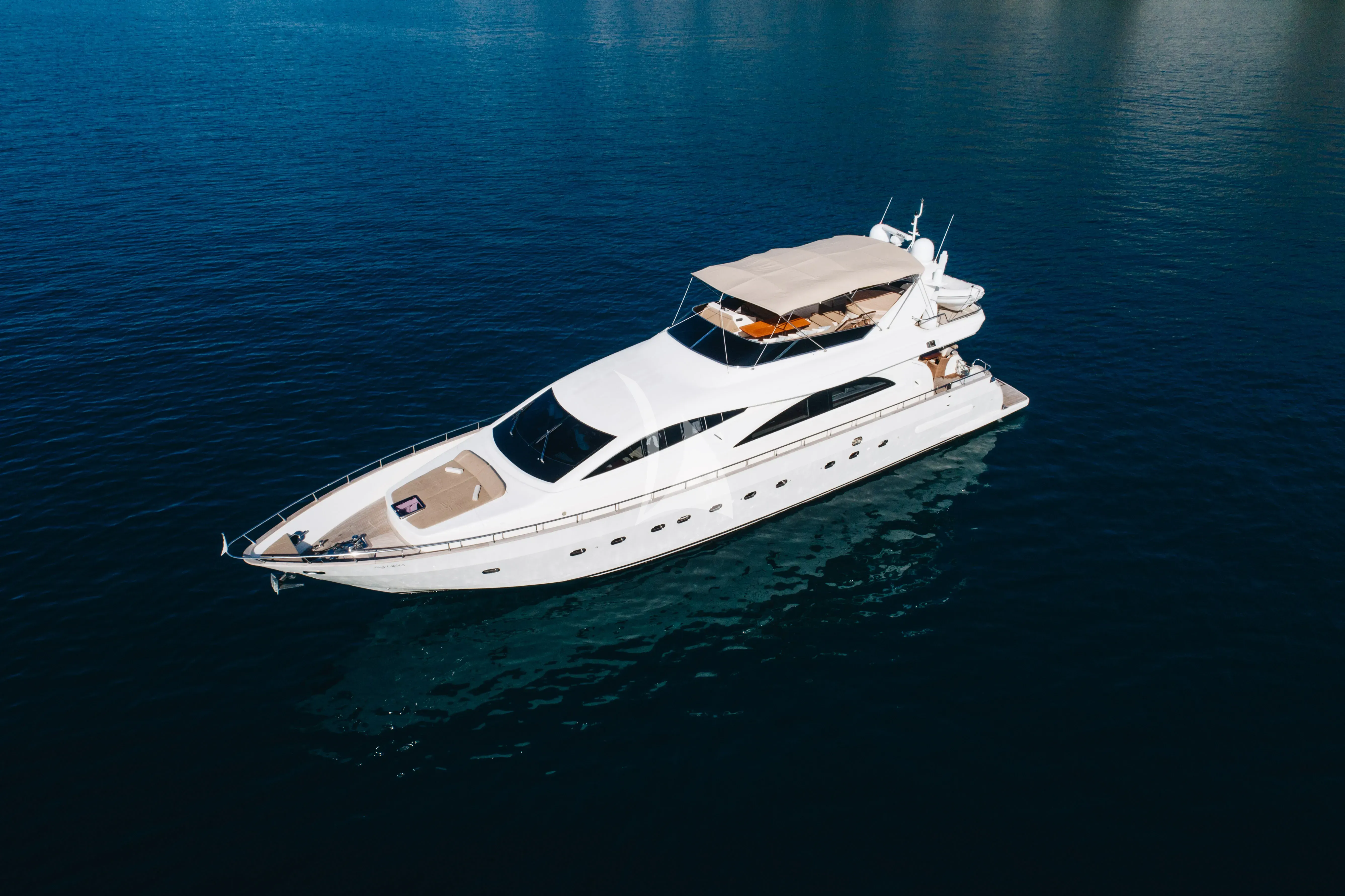 LADY LONA yacht photo