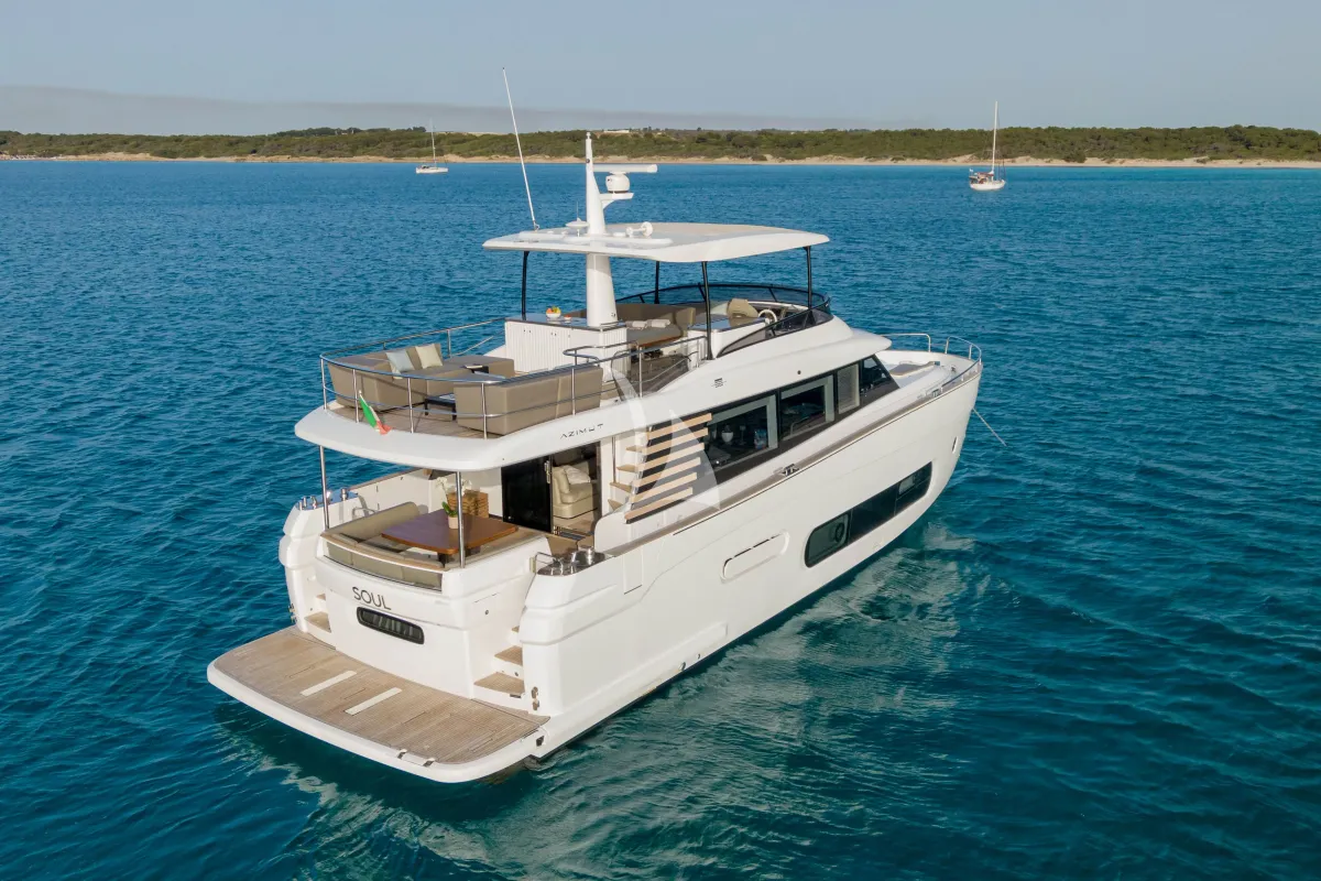 SOUL yacht photo