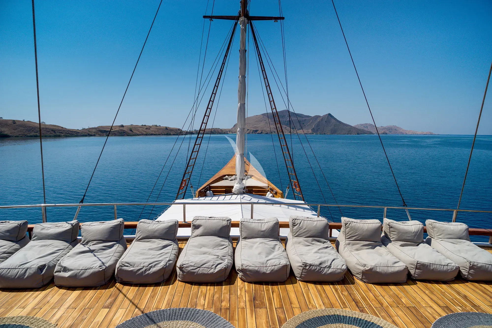 PRANA luxury yacht