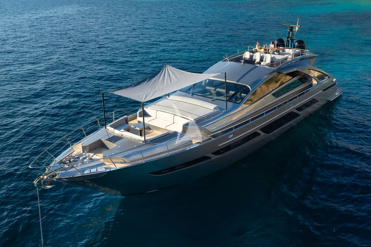 EL MACANN yacht photo