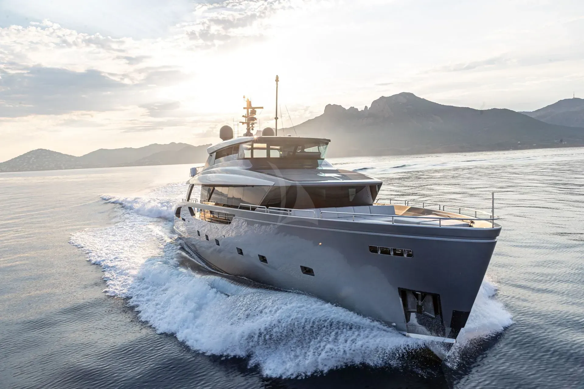 NEW YORK luxury yacht