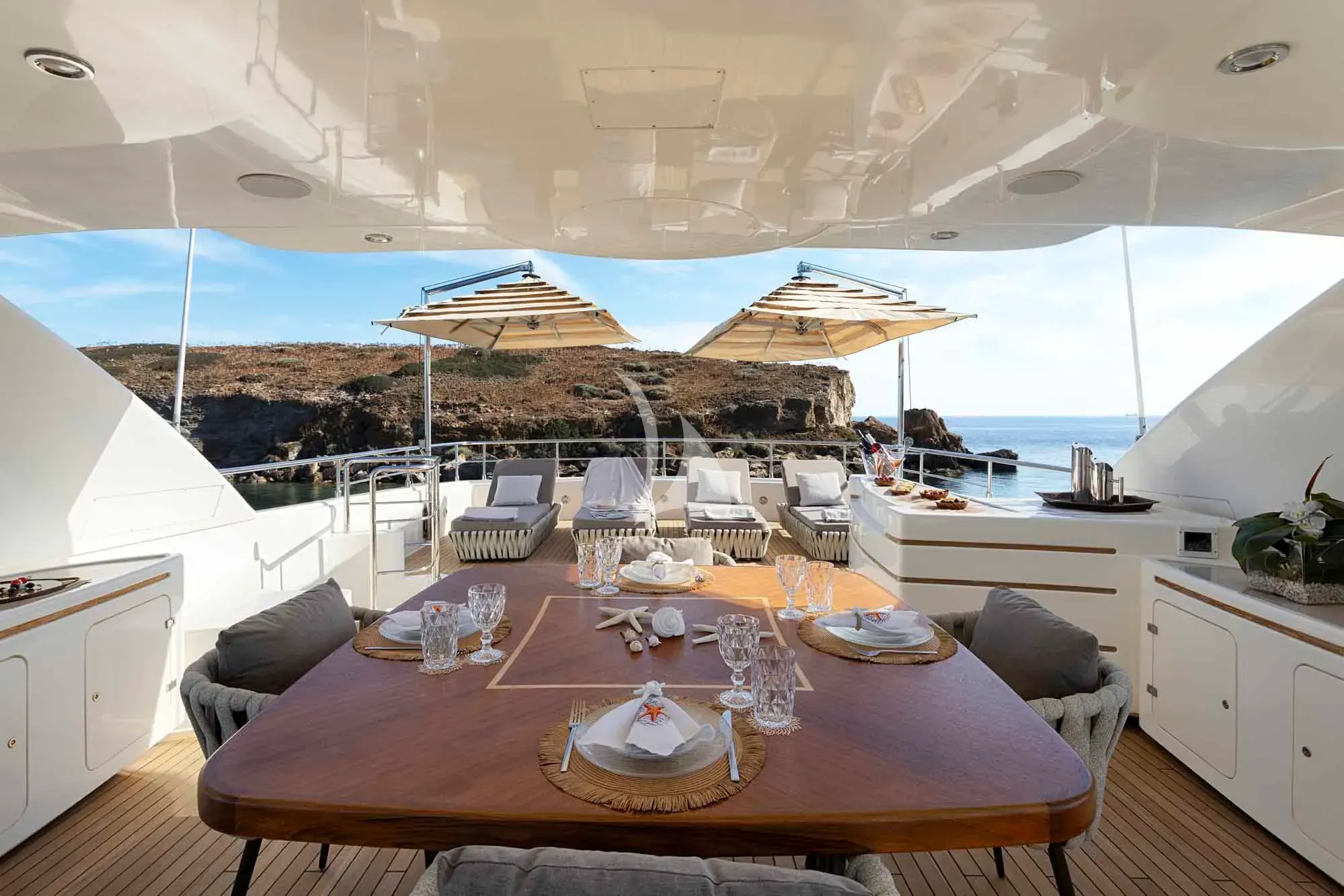 PARADISE yacht photo