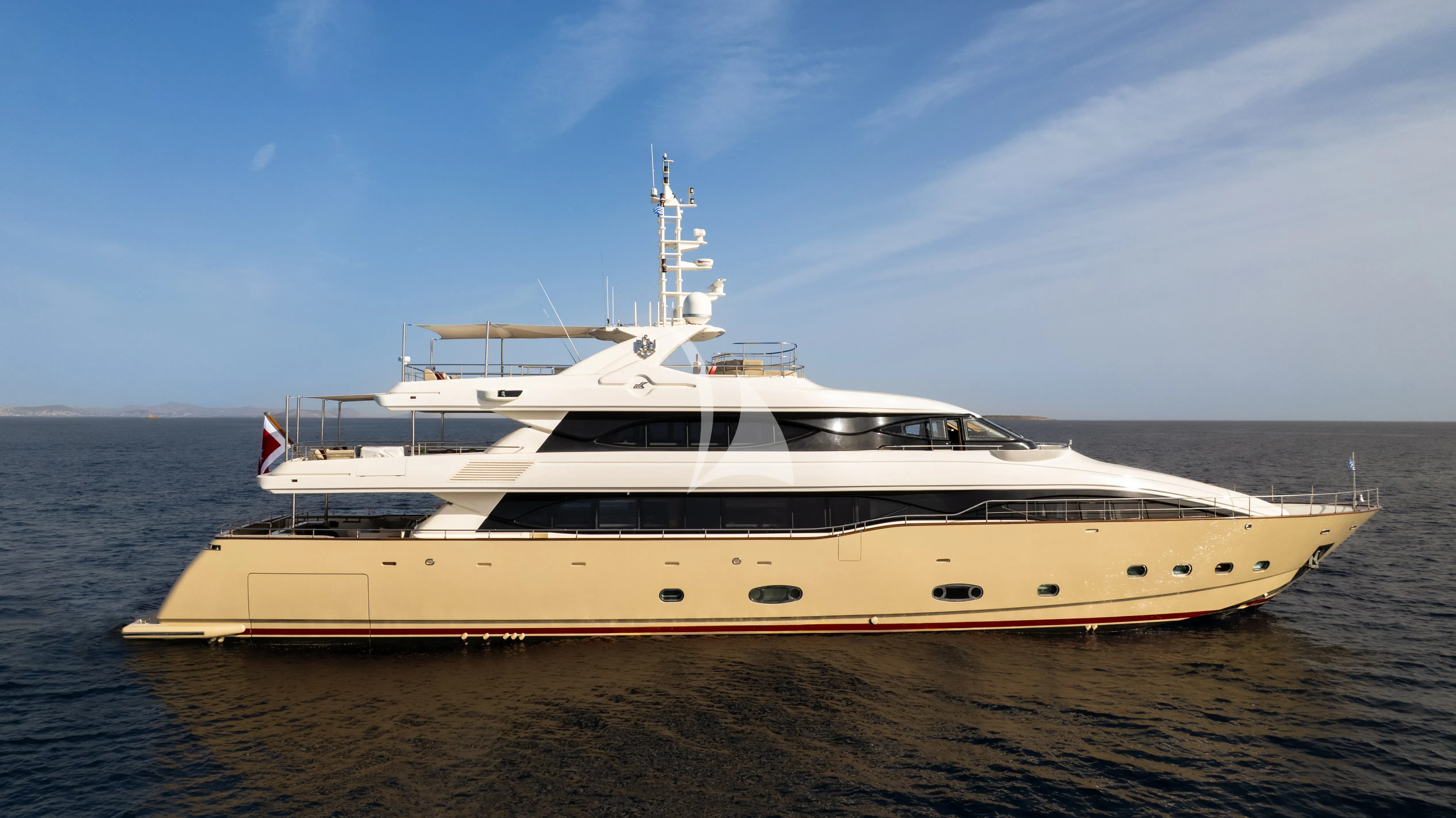 Bunker luxury yacht