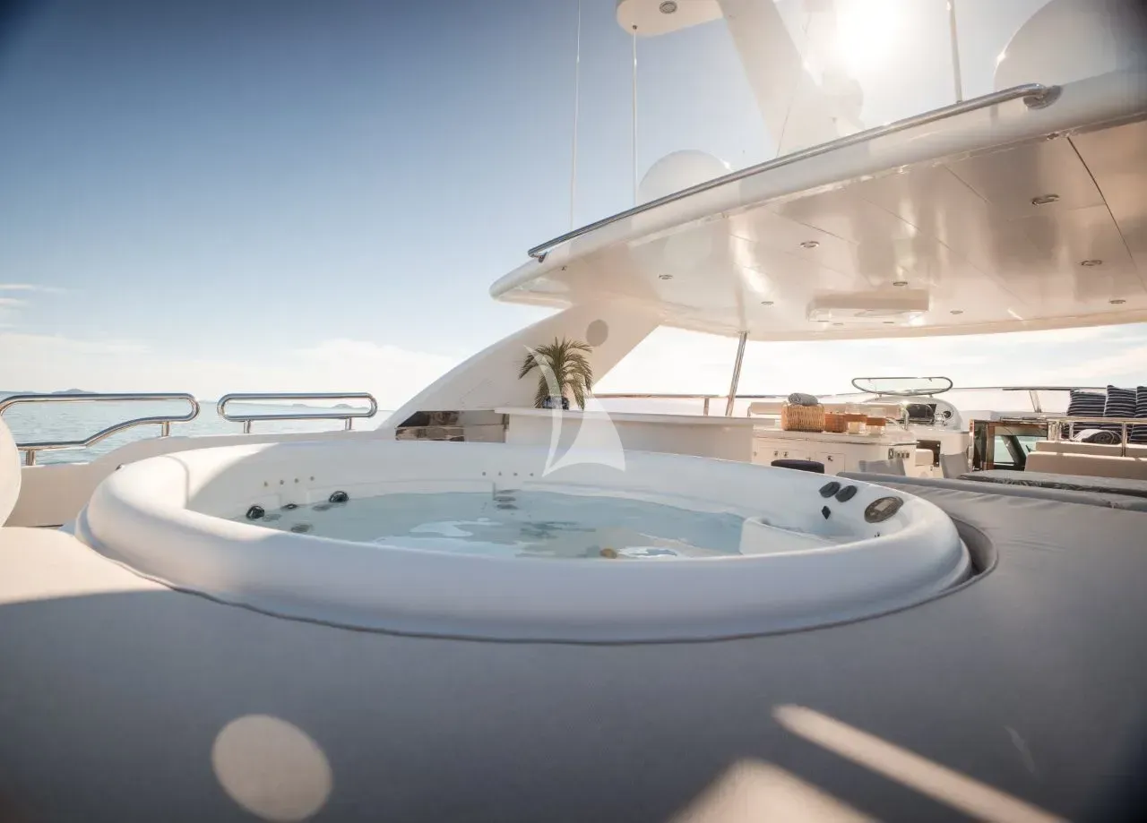 ENCORE yacht photo