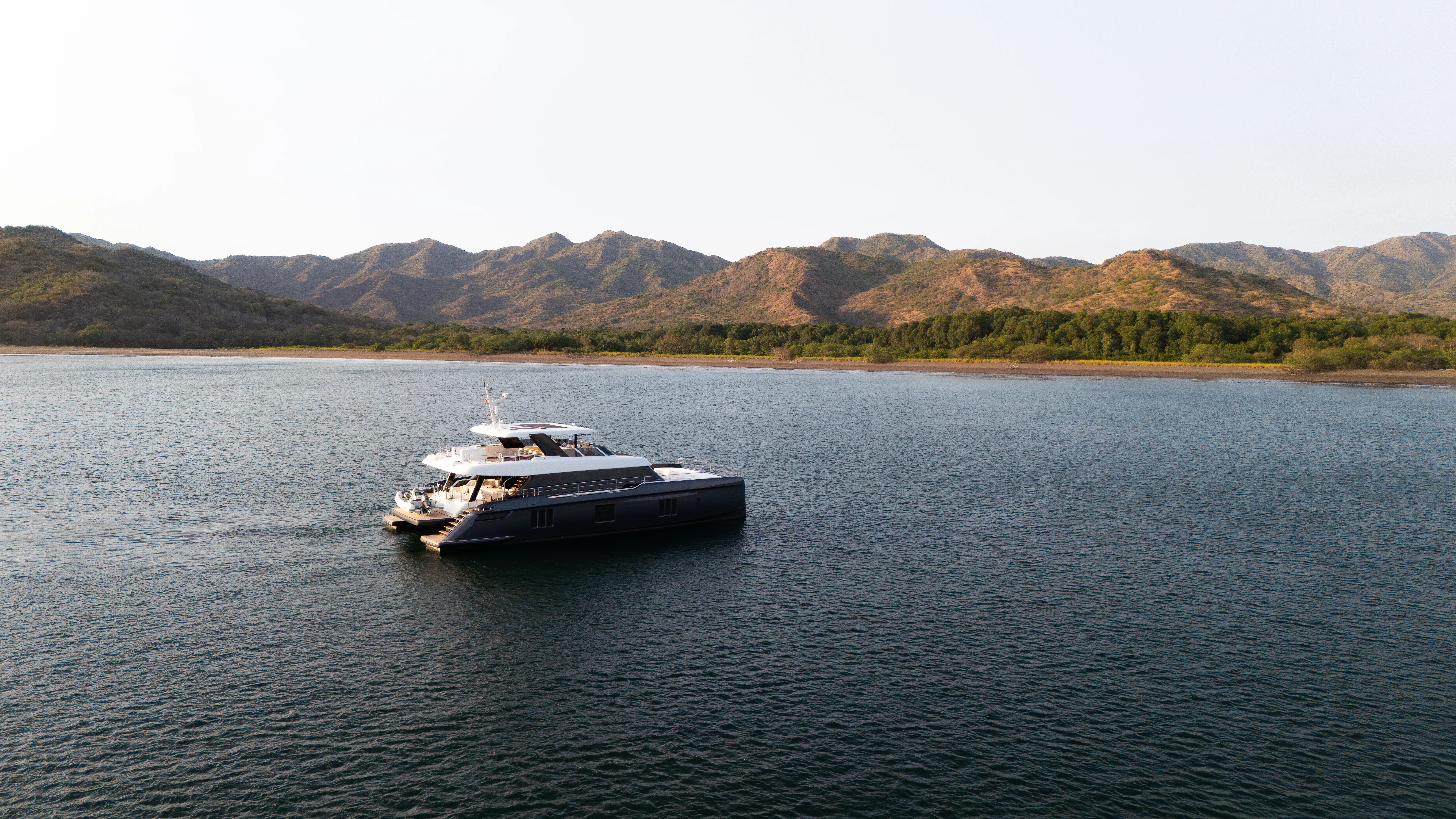 COLIBRI luxury yacht