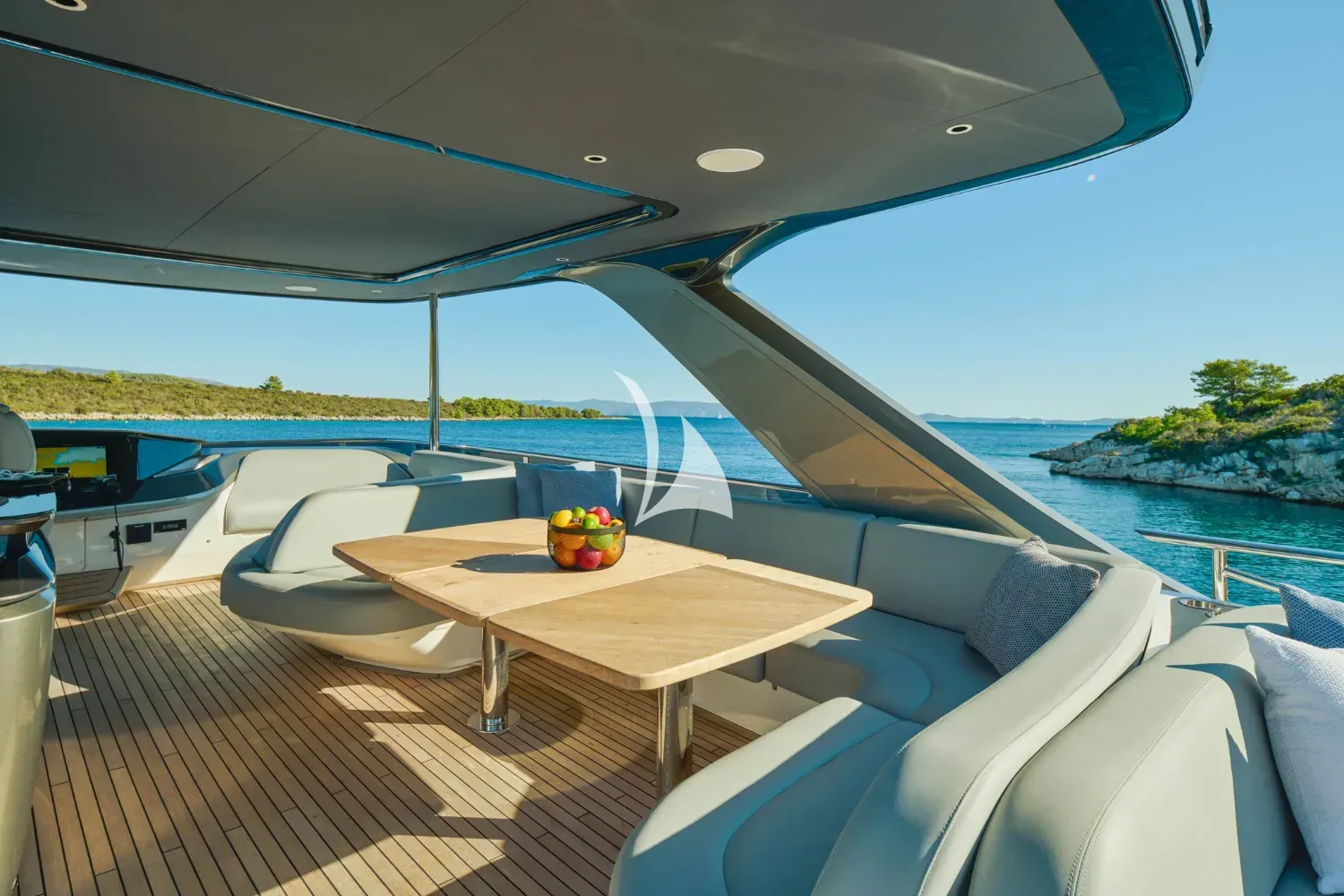 ELIZABETH yacht photo