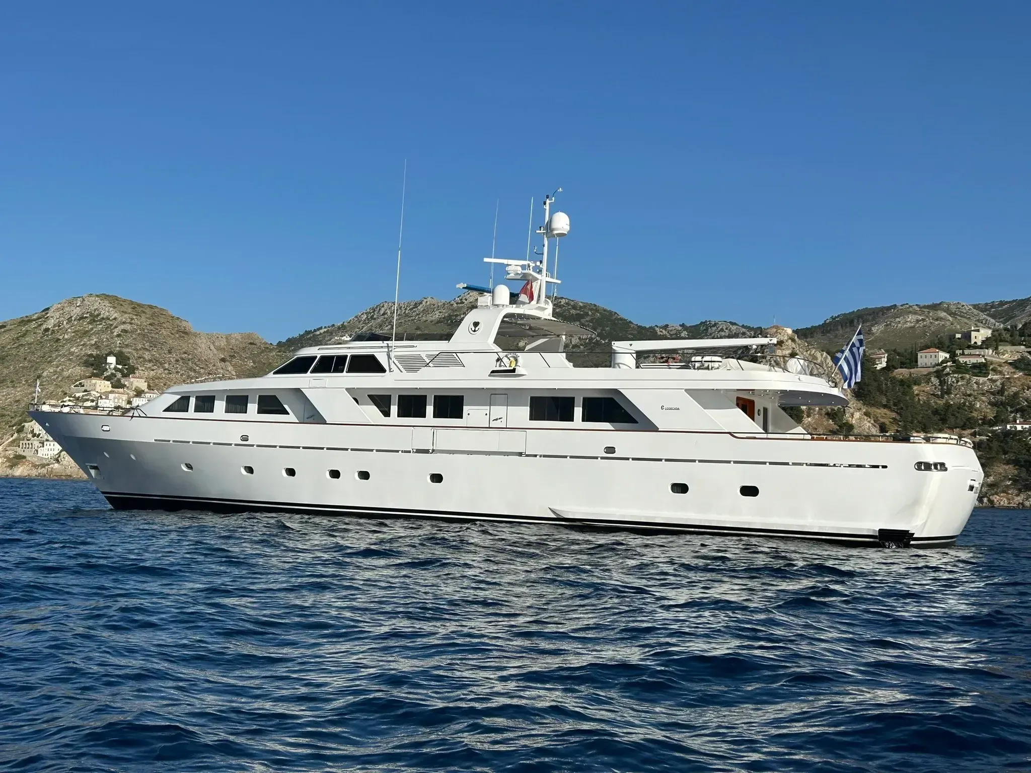 OKTANA yacht photo