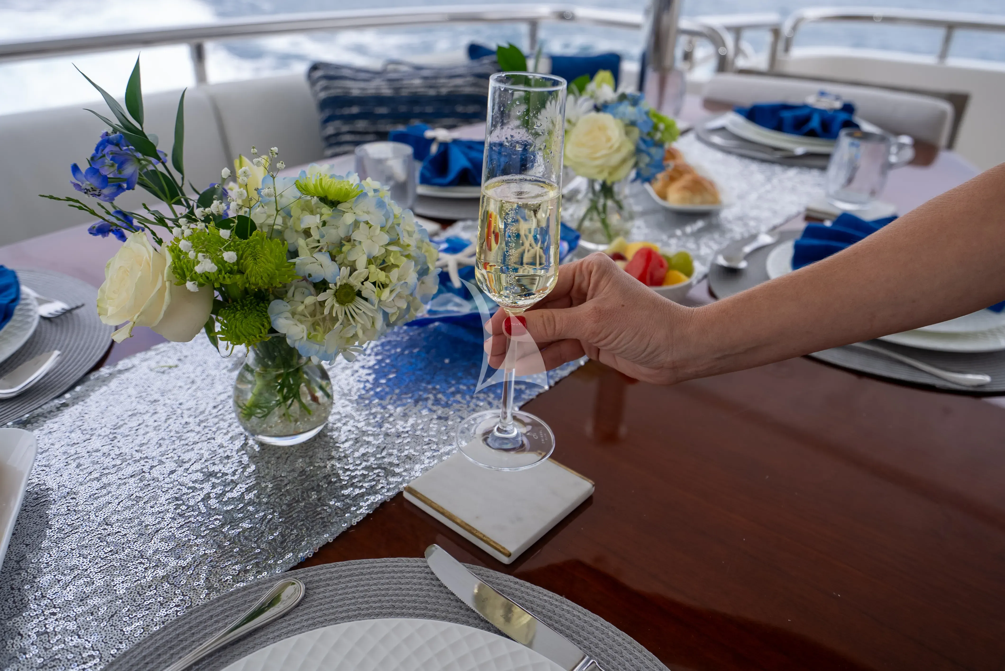 PILOT LOUNGE yacht photo