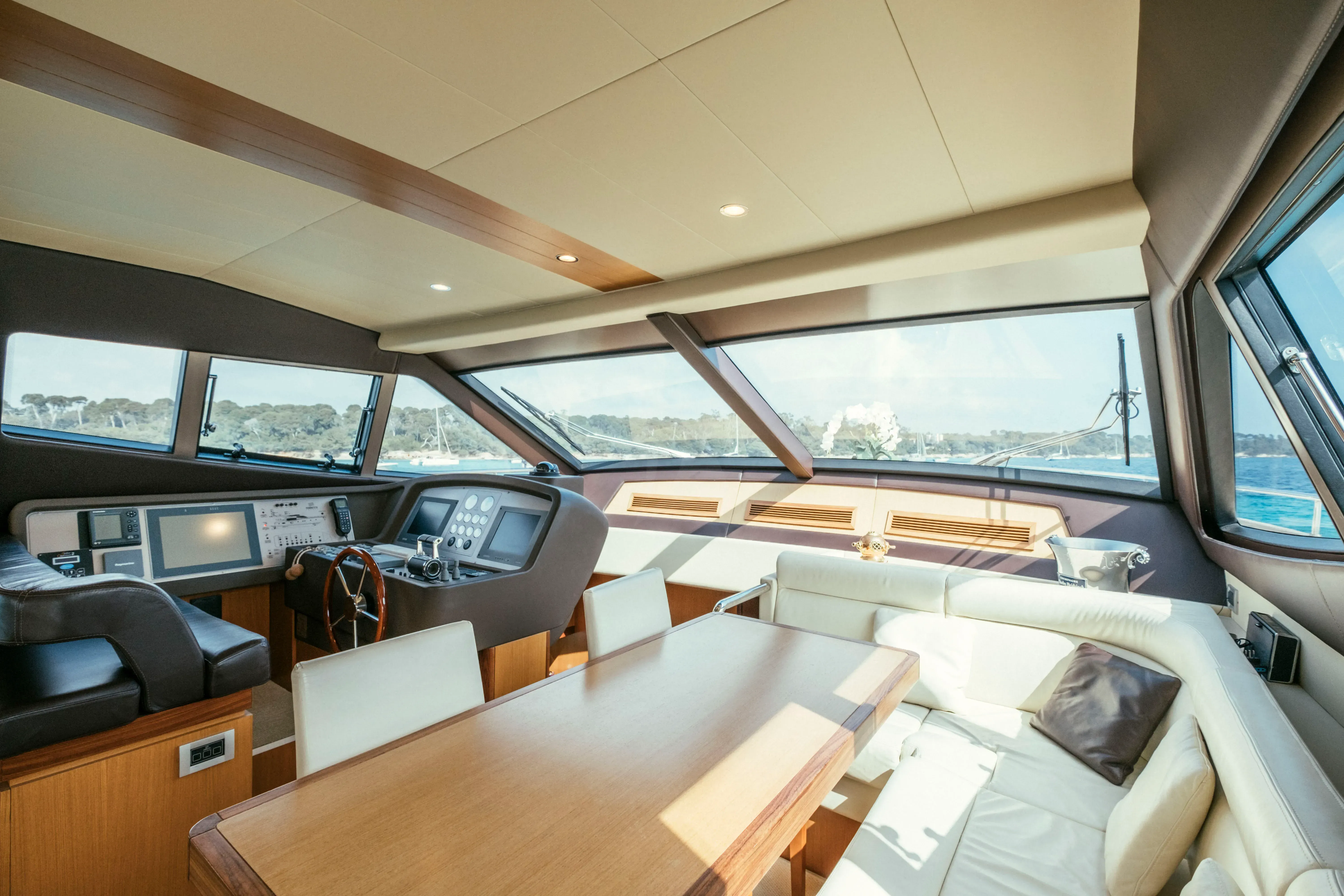 To Escape - interior 6