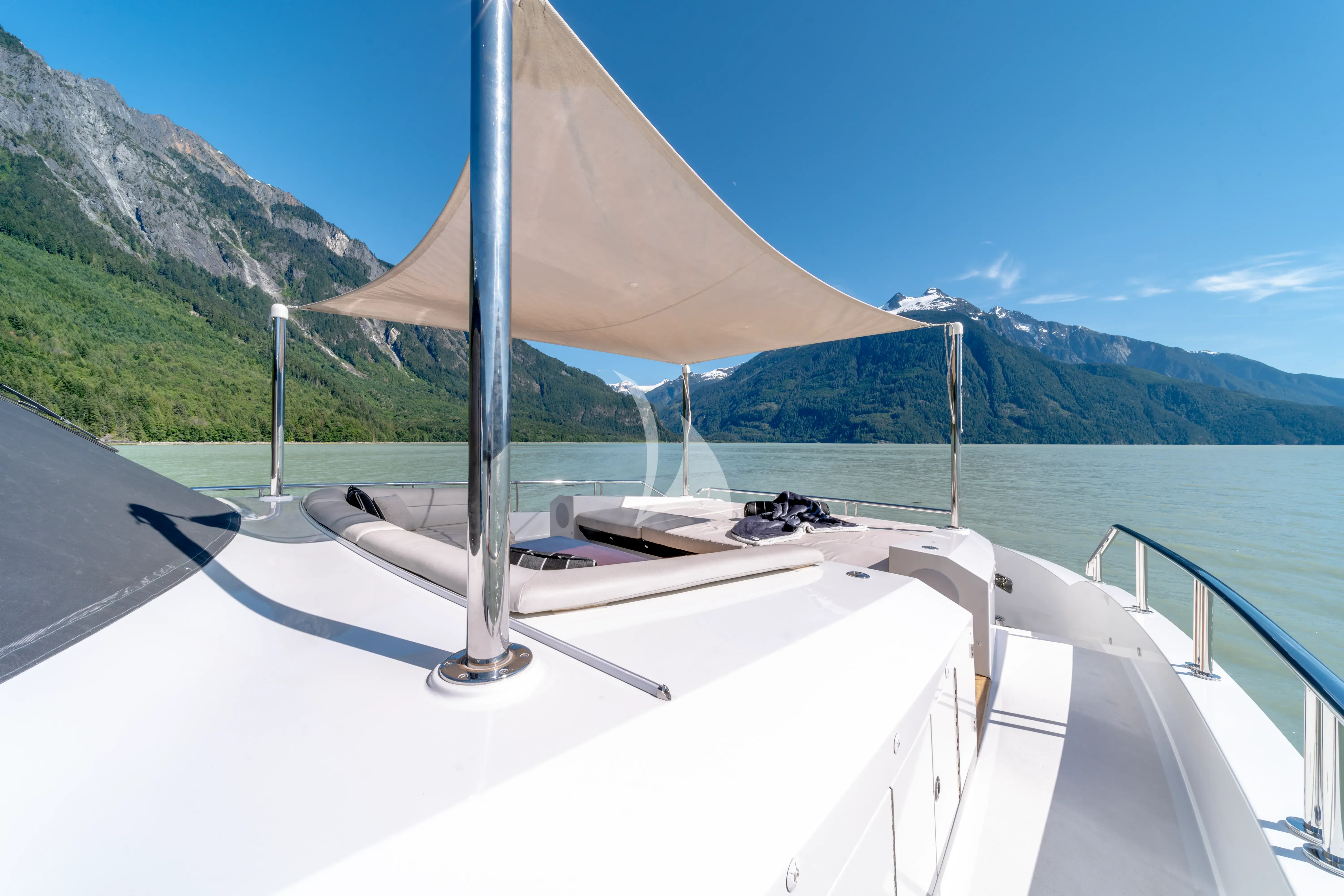 VOYAGER yacht photo