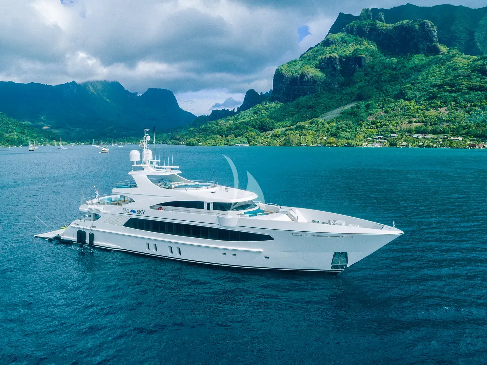 BIG SKY yacht photo
