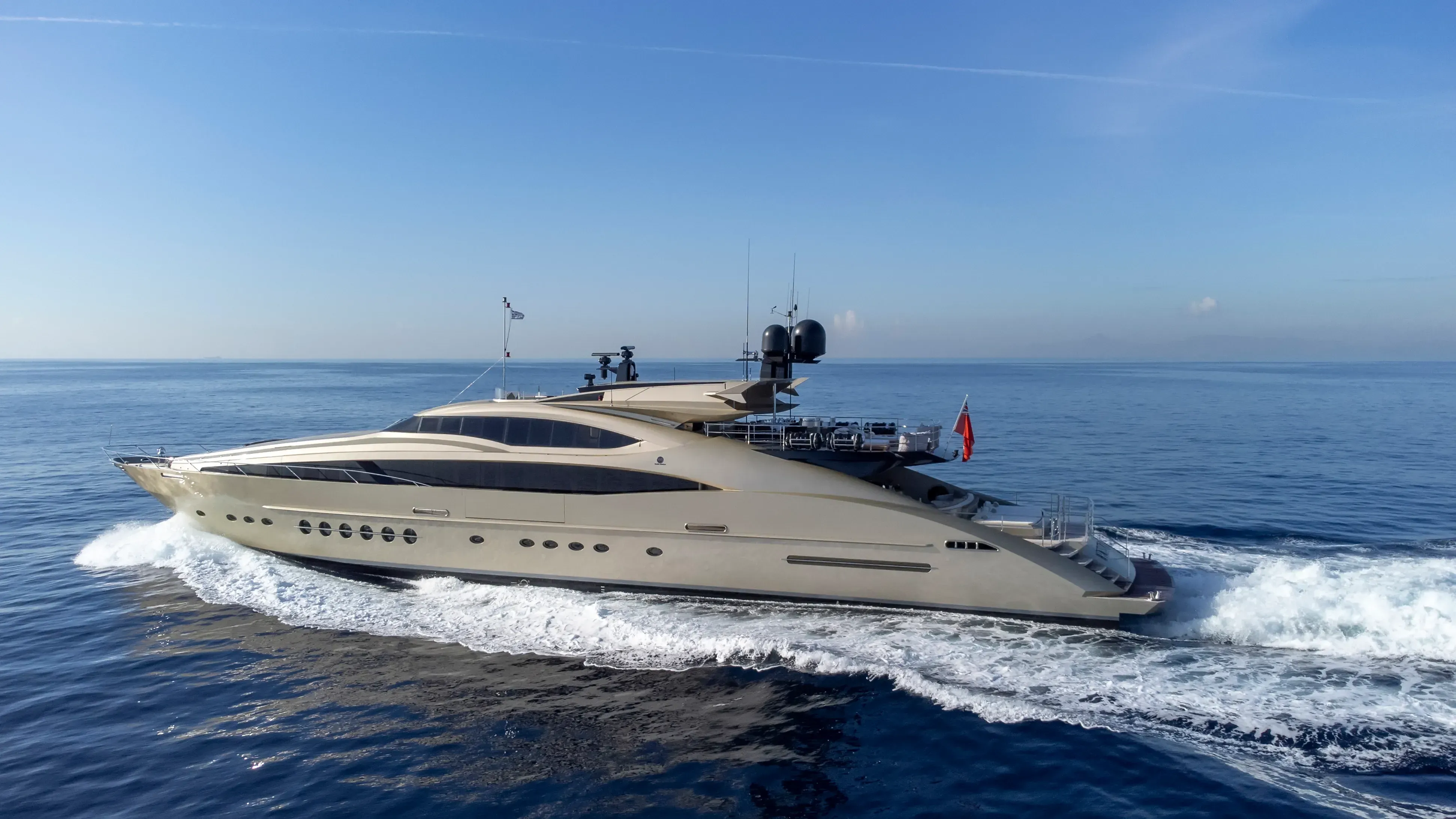 HOKULANI yacht photo