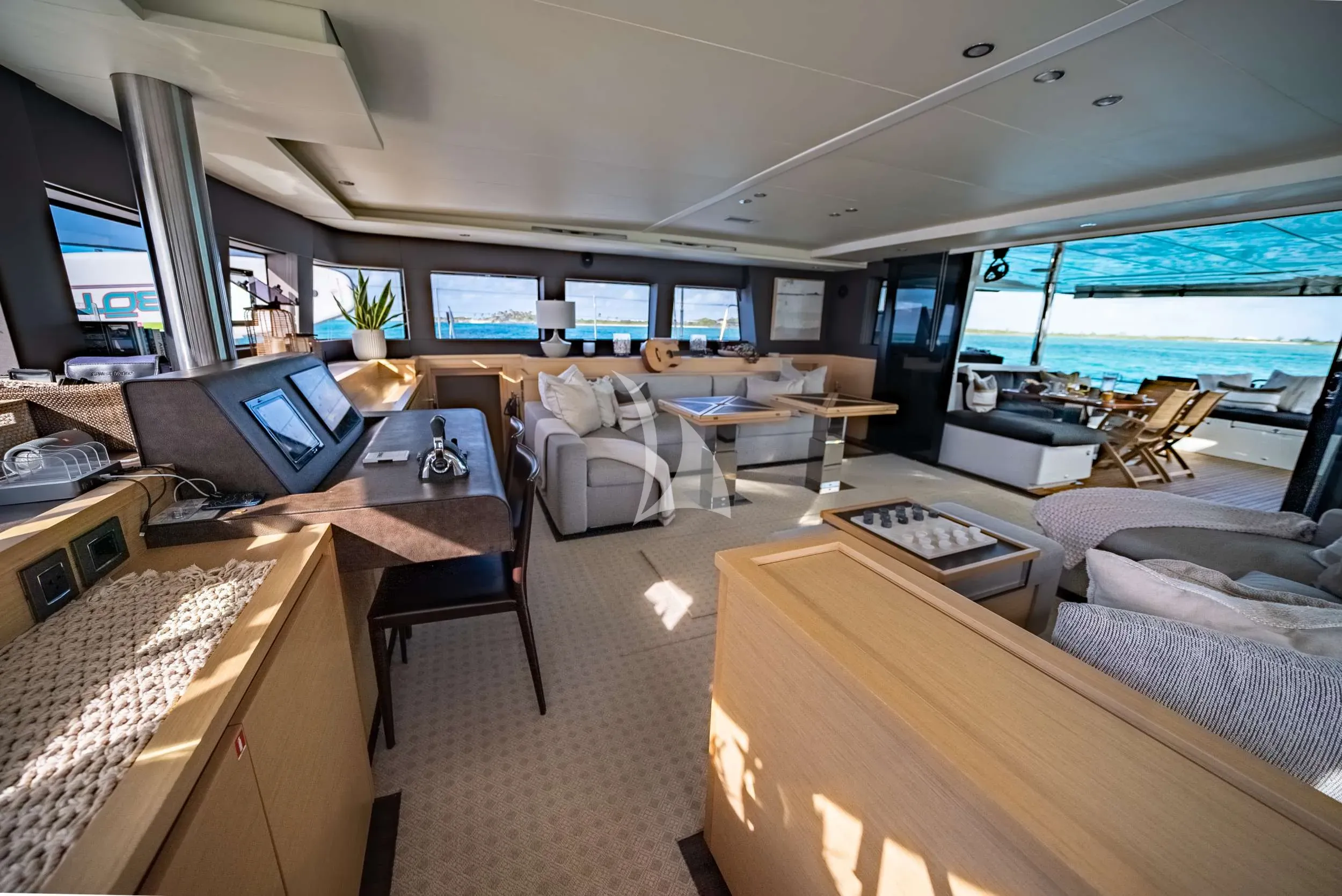 Ascension yacht photo