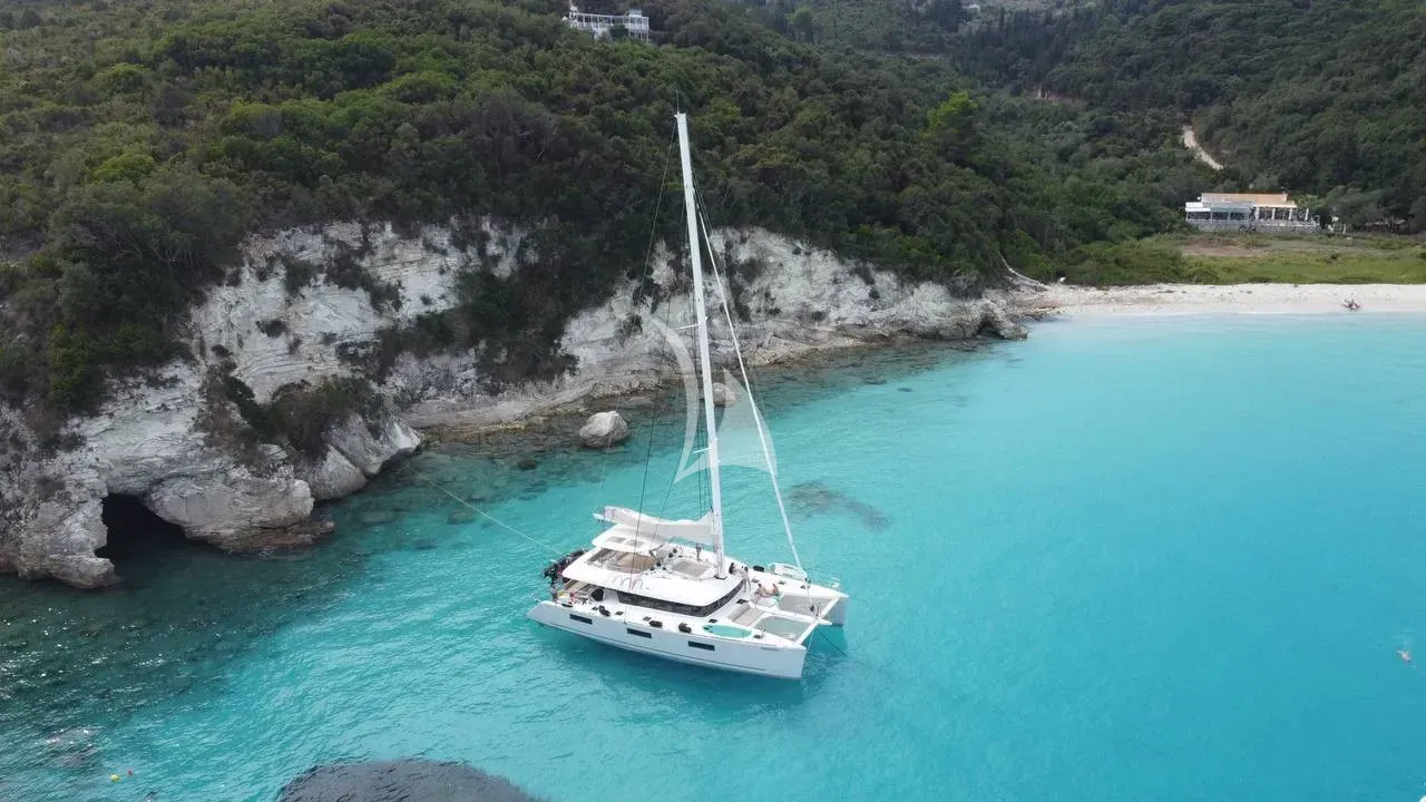 GRACE yacht photo