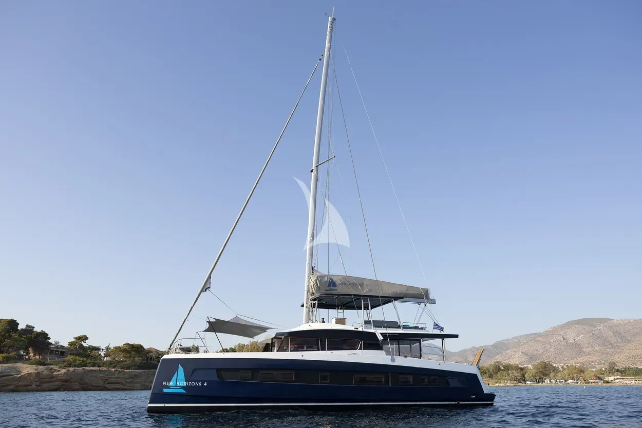 NEW HORIZONS 4 yacht photo